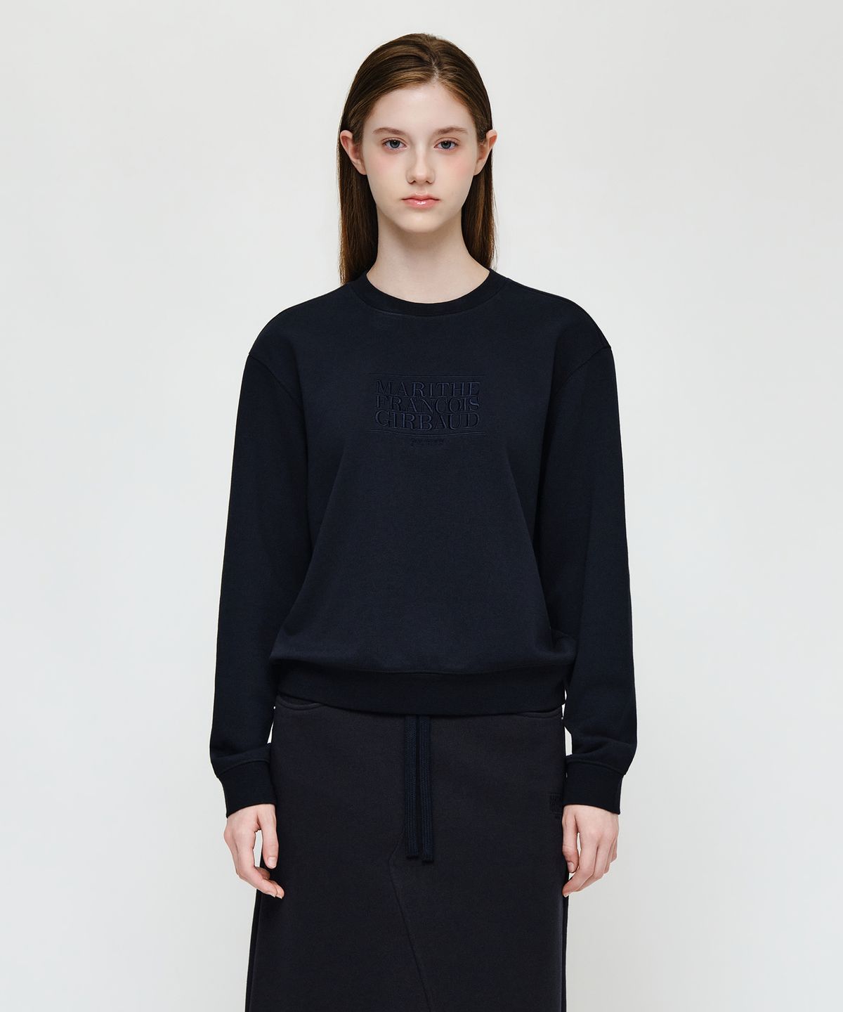 마리떼 프랑소와 저버(MARITHÉ + FRANҪOIS GIRBAUD) W CLASSIC LOGO SWEATSHIRT navy