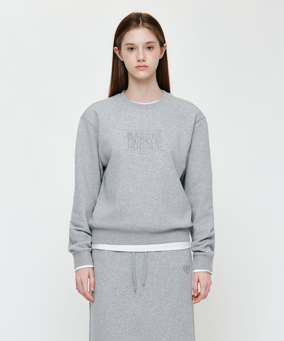 마리떼 프랑소와 저버(MARITHÉ + FRANҪOIS GIRBAUD) W CLASSIC LOGO SWEATSHIRT heather gray
