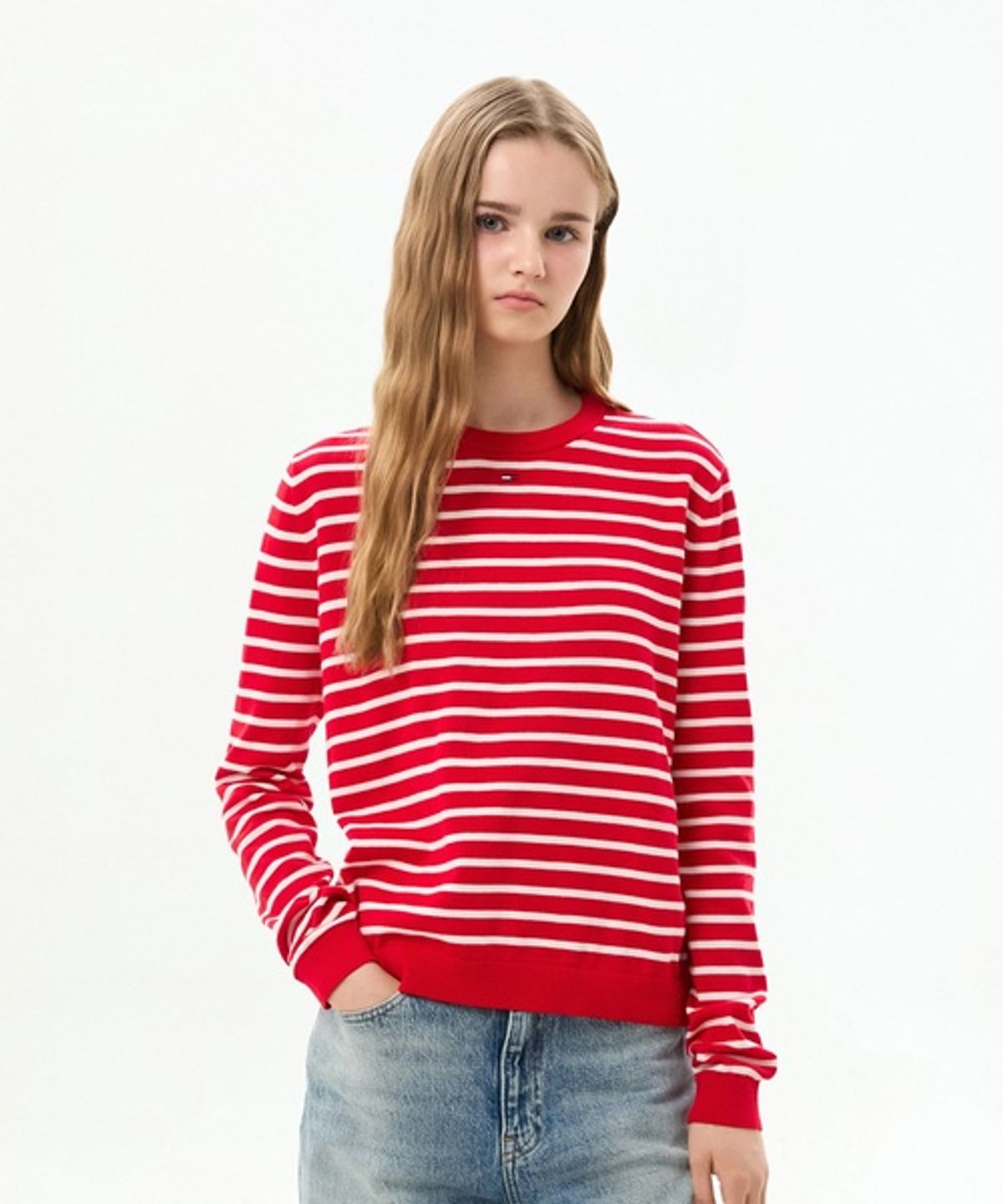 타미진스(TOMMY JEANS) 에센셜 코튼 크루넥 스웨터 (T32G6KTO13TWT10EX)