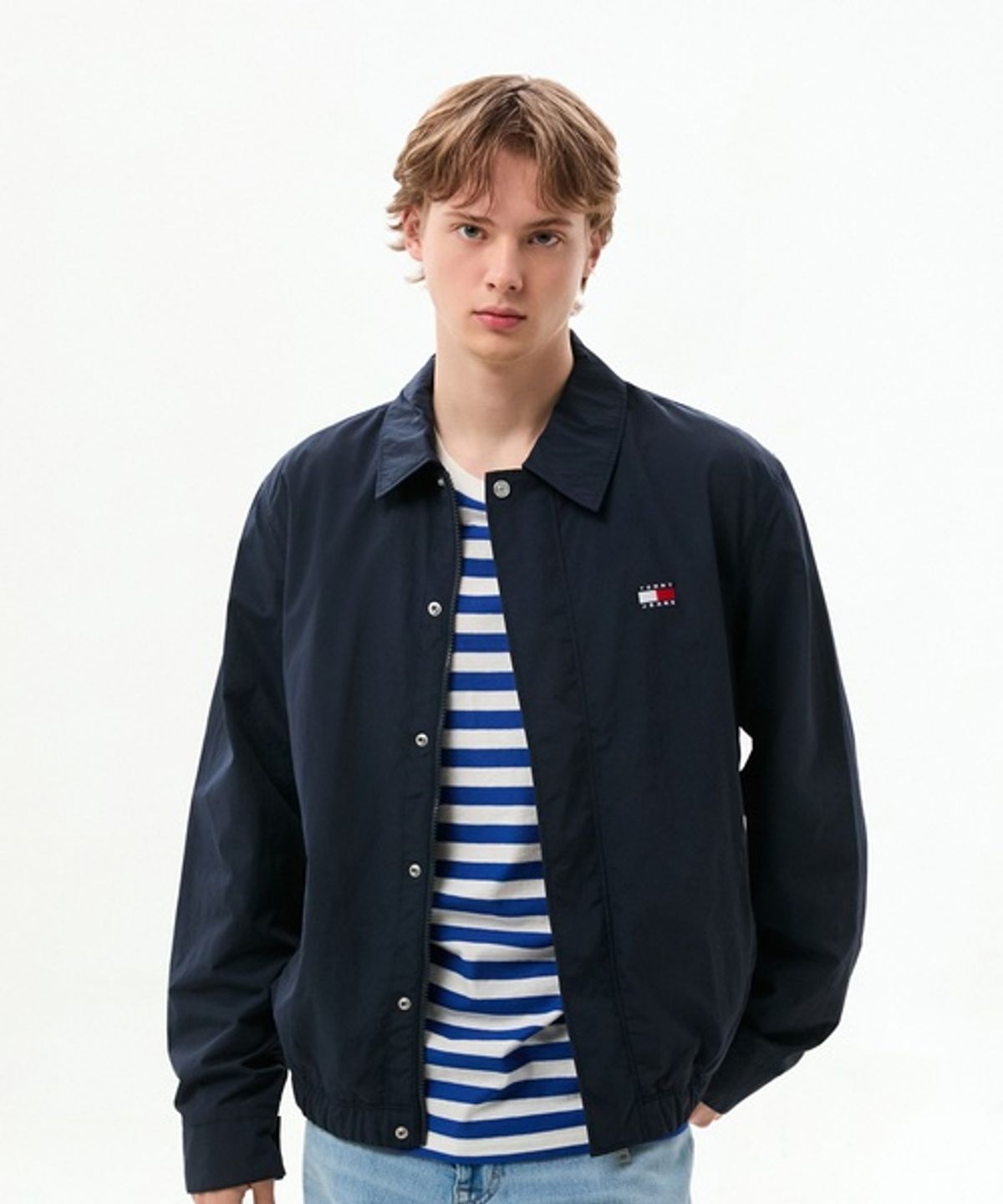 타미진스(TOMMY JEANS) 시티 라이프 코치 재킷 (T32G6WJC12TMT1C1G)