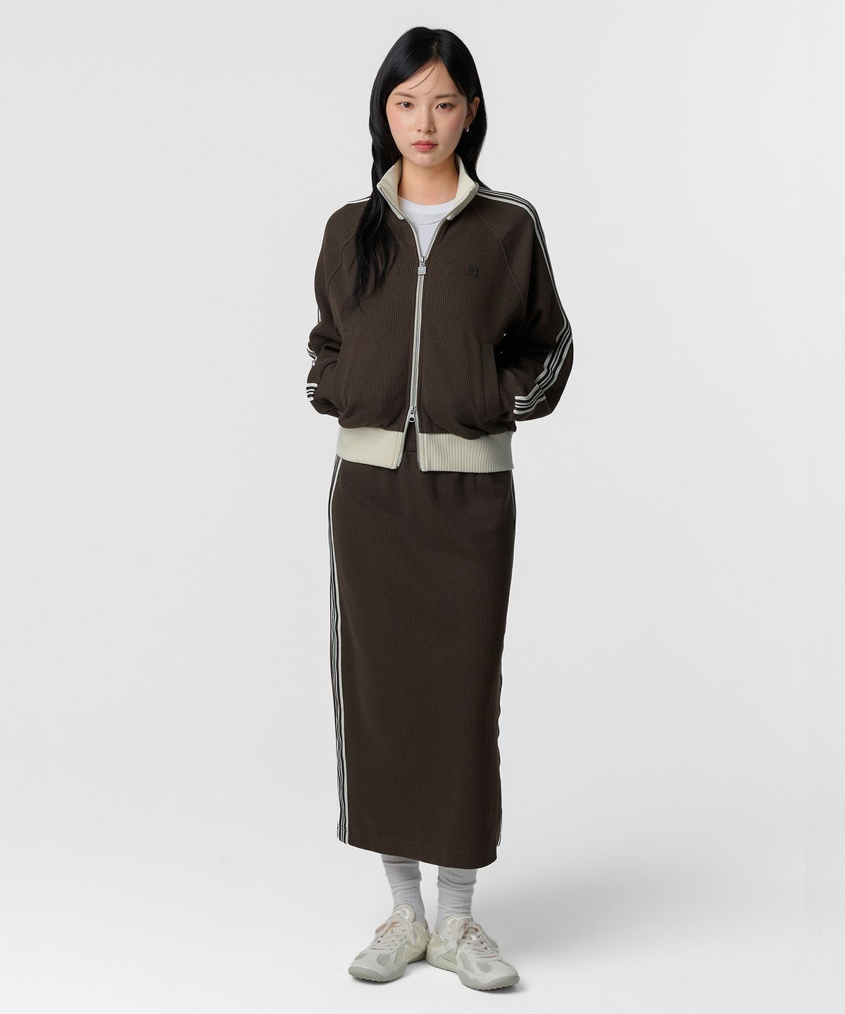 휠라(FILA) 1911 니트트랙 스커트 브라운