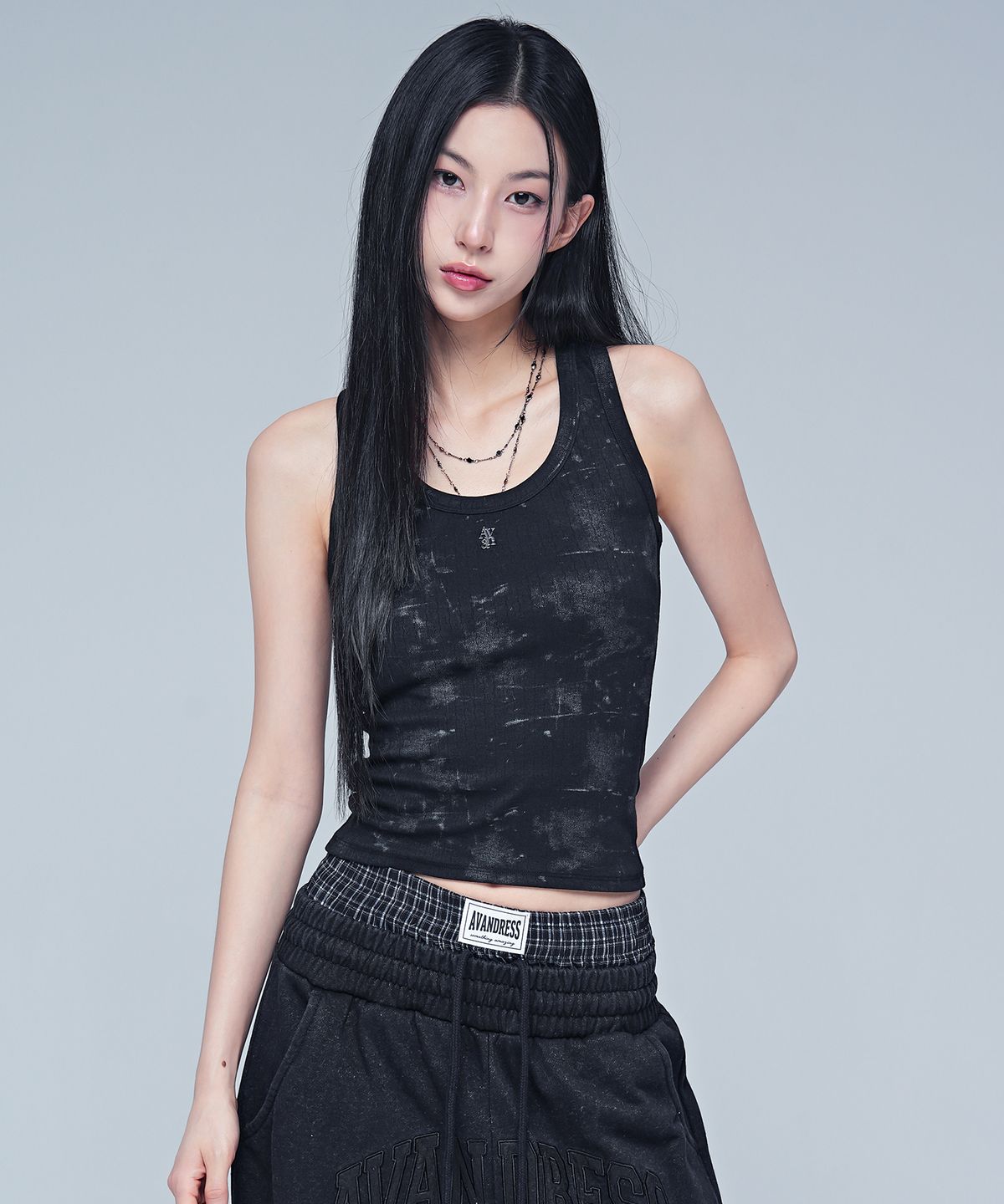 어반드레스(AVANDRESS) 아테나 포그 슬리브리스 BLACK