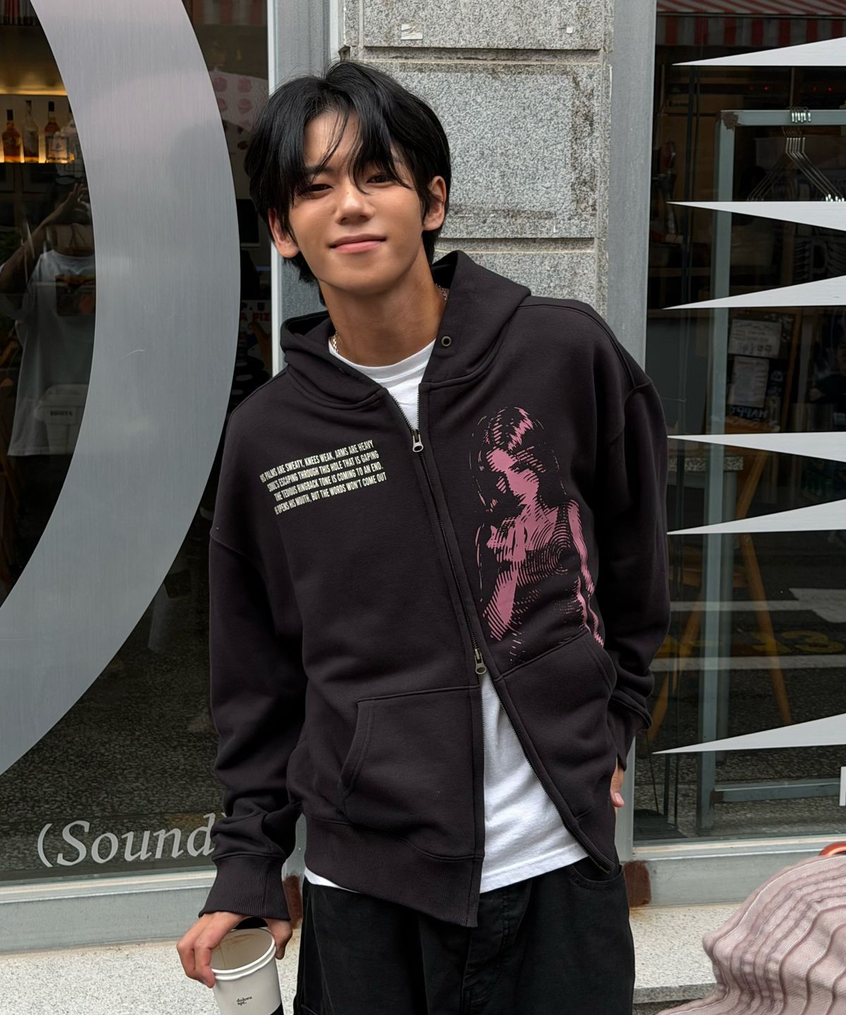 아모우(AMOU) Call back Hoodie Zip-up BLACK