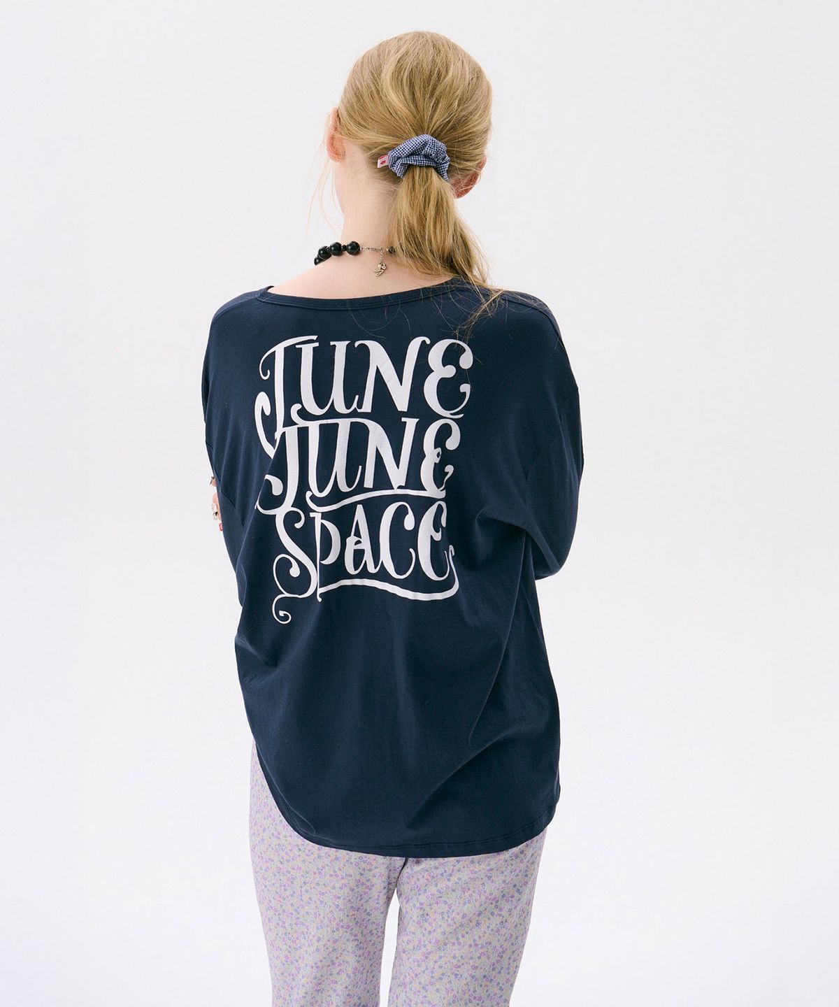 준준스페이스(JUNEJUNE SPACE) Henley Oversized T-shirts_Navy(헨리 오버사이즈 티셔츠_네이비)