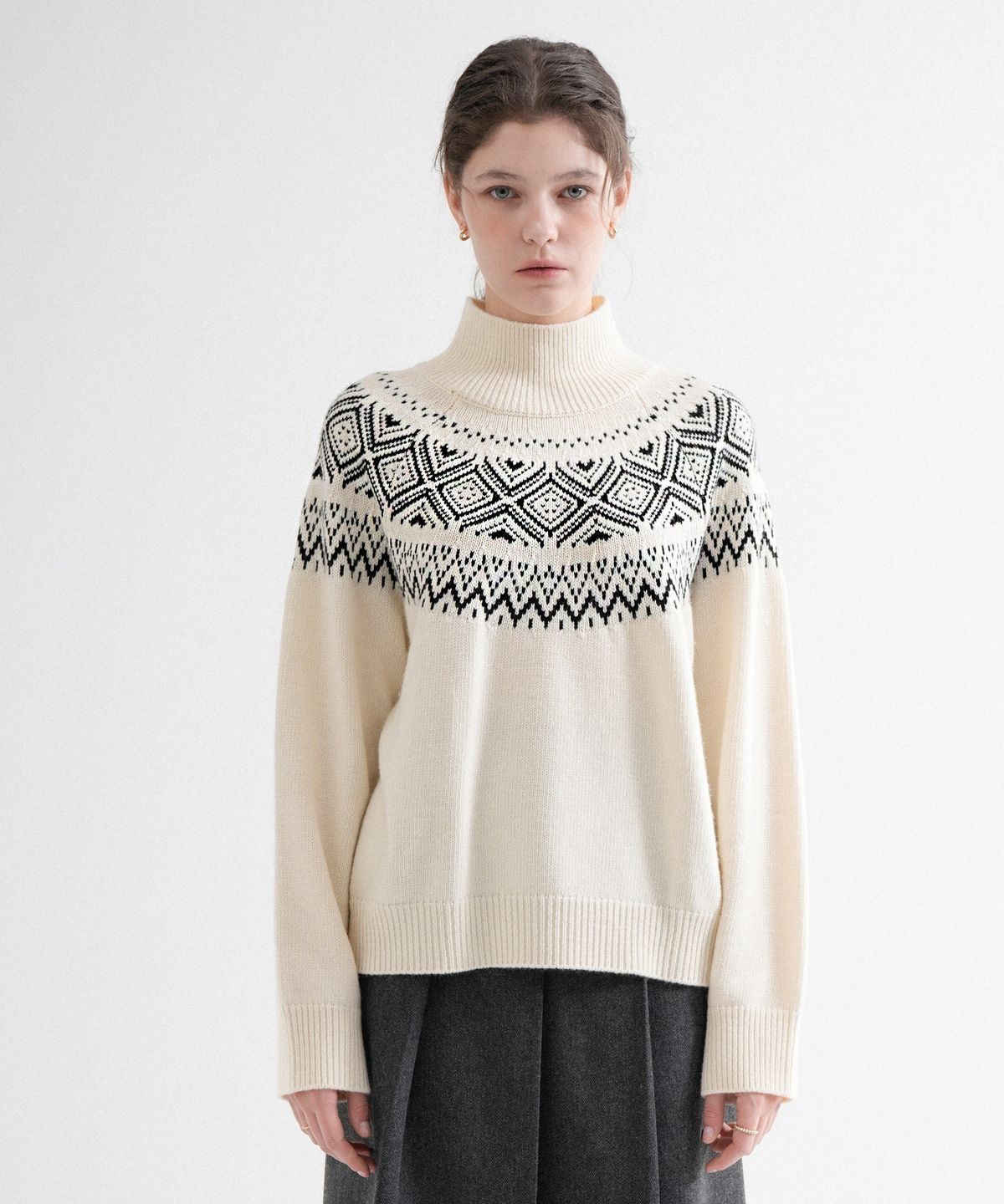 블레티(VLETI) Wool Nordic Turtle-Neck Knit (Cream)