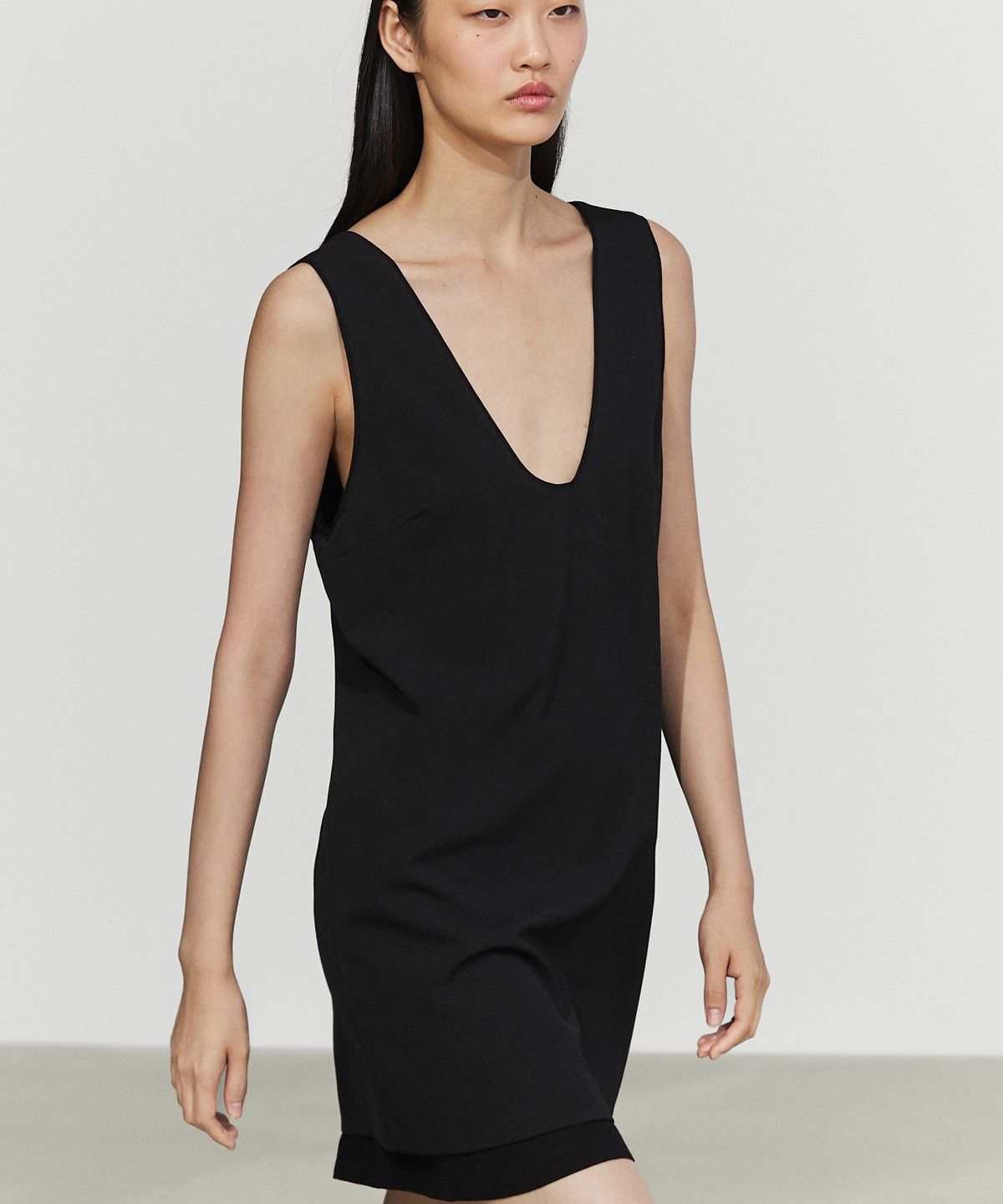 마시모두띠(MASSIMO DUTTI) 더블 패브릭 미디 원피스