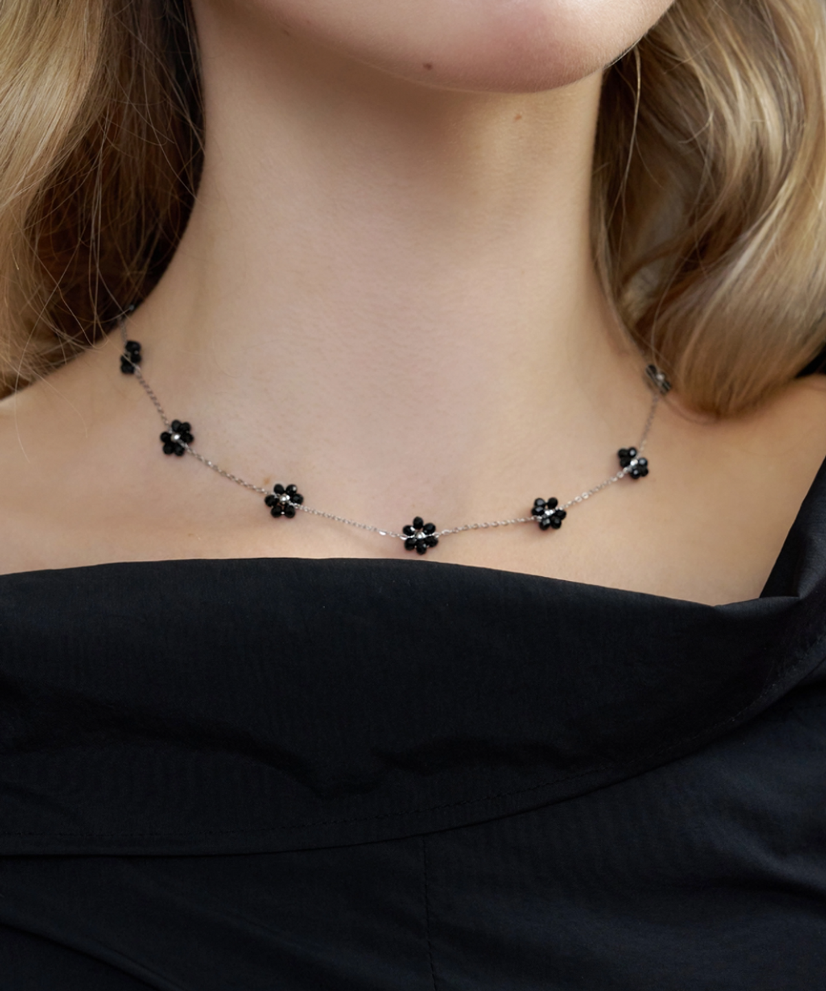 판타스틱 플래닛(FANTASTIC PLANET) mini floral chain necklace (BLACK)