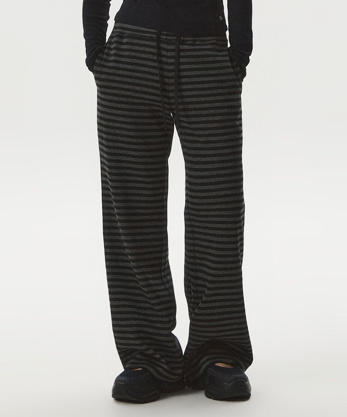 후아유(WHO.A.U) Stripe Wide Pants(F) / WHTMG3824F