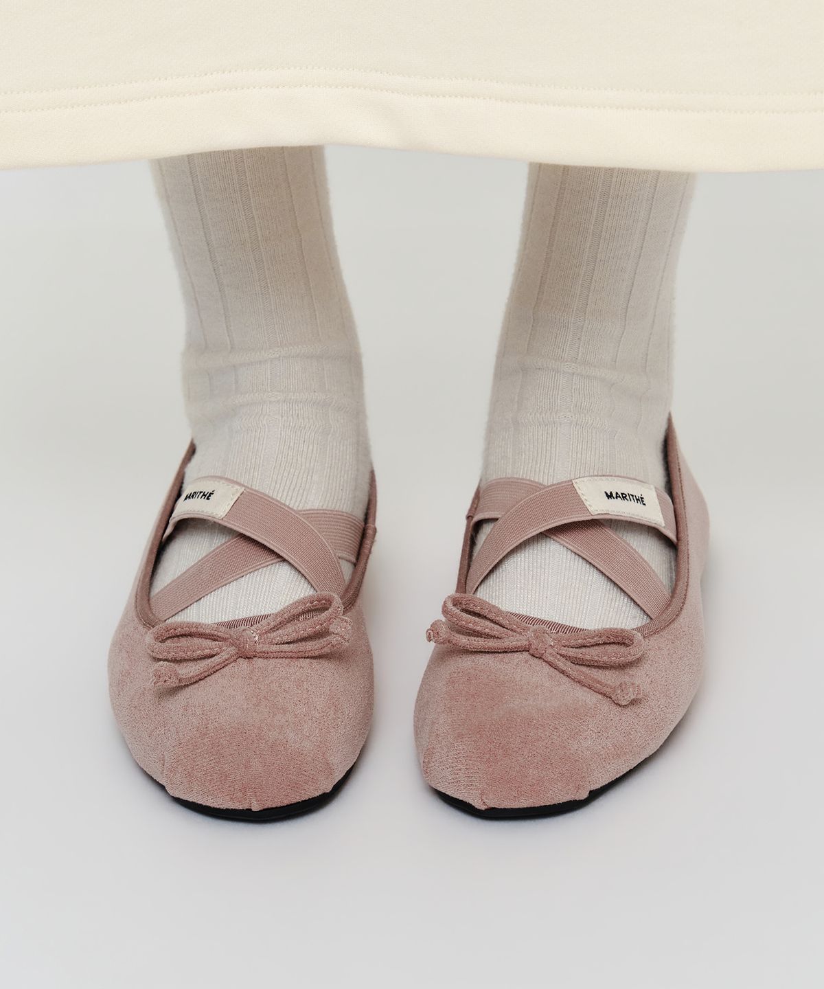 마리떼 프랑소와 저버(MARITHÉ + FRANҪOIS GIRBAUD) W CROSS BAND SUEDE FLAT gray pink