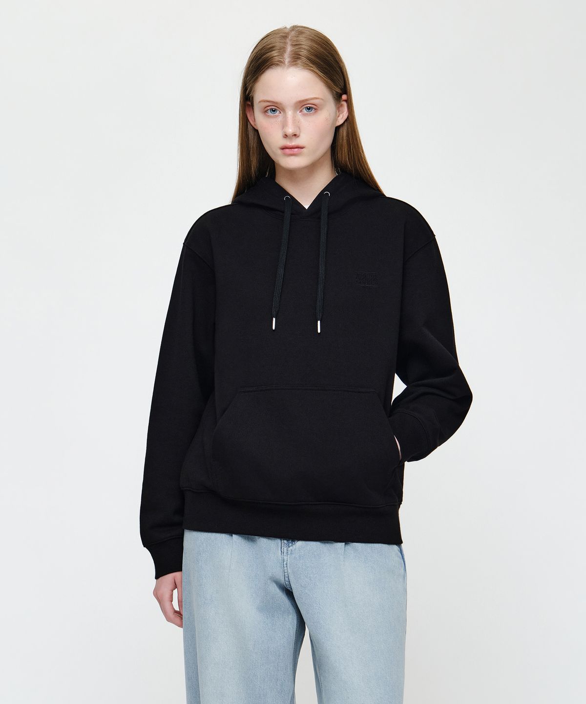 마리떼 프랑소와 저버(MARITHÉ + FRANҪOIS GIRBAUD) SMALL CLASSIC LOGO EMBROIDERY HOODIE black