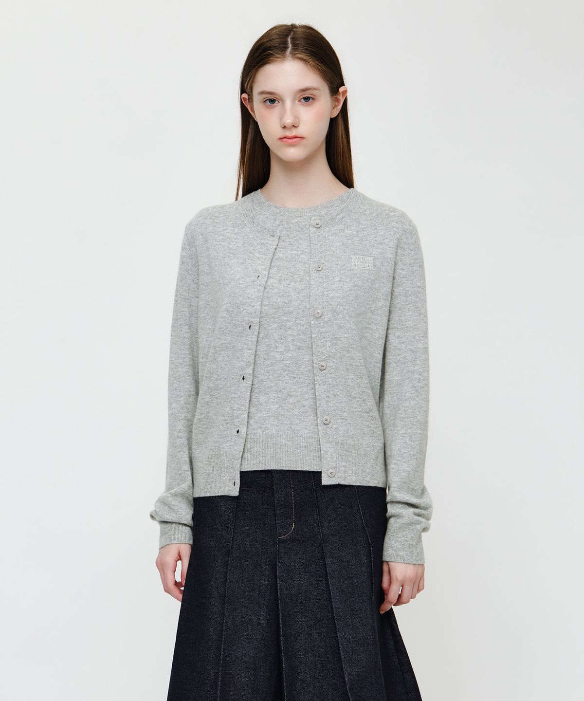 마리떼 프랑소와 저버(MARITHÉ + FRANҪOIS GIRBAUD) W SMALL CLASSIC LOGO ROUND NECK CARDIGAN SET UP melange gray