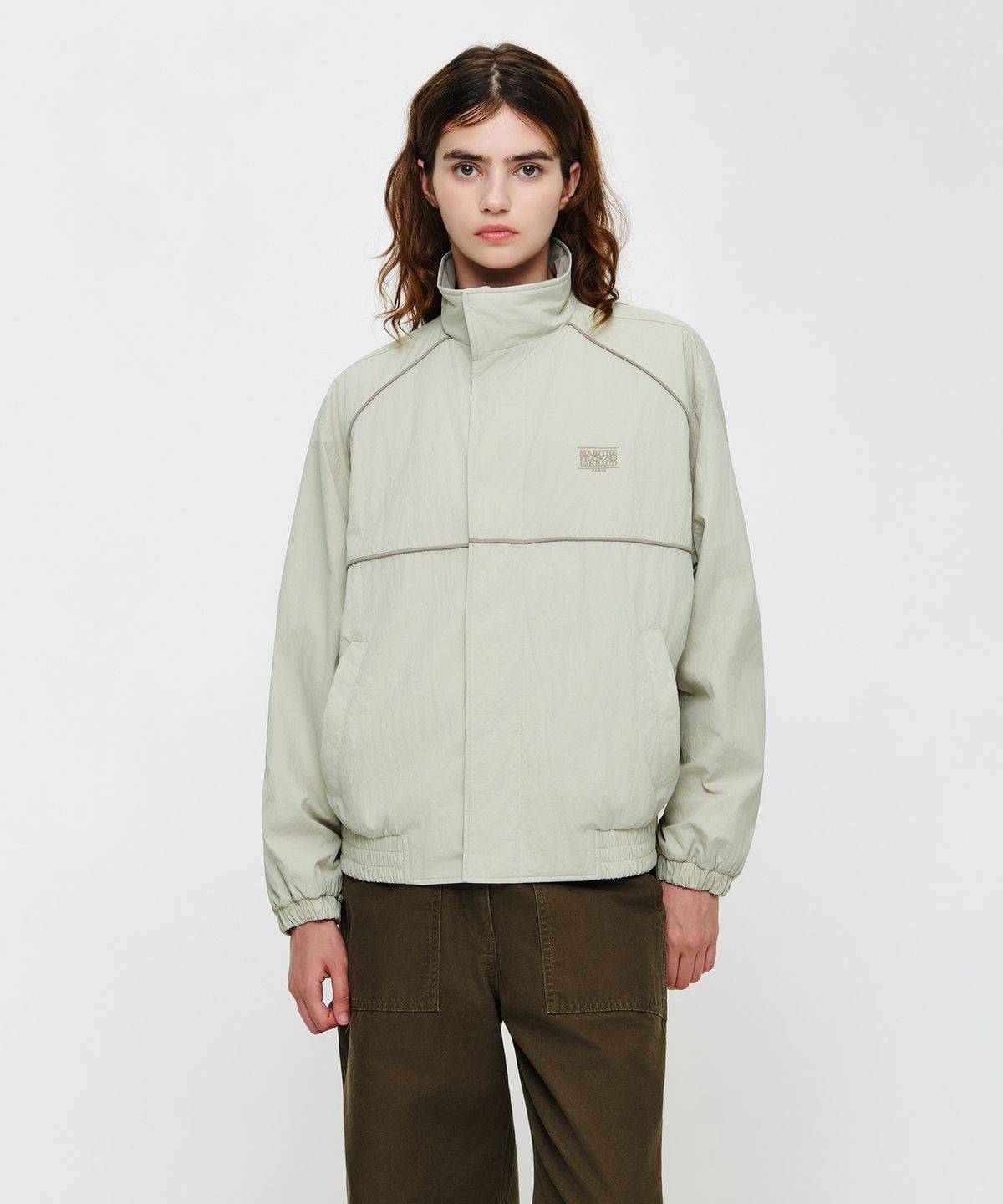 마리떼 프랑소와 저버(MARITHÉ + FRANҪOIS GIRBAUD) HIGH NECK WIND JACKET light beige