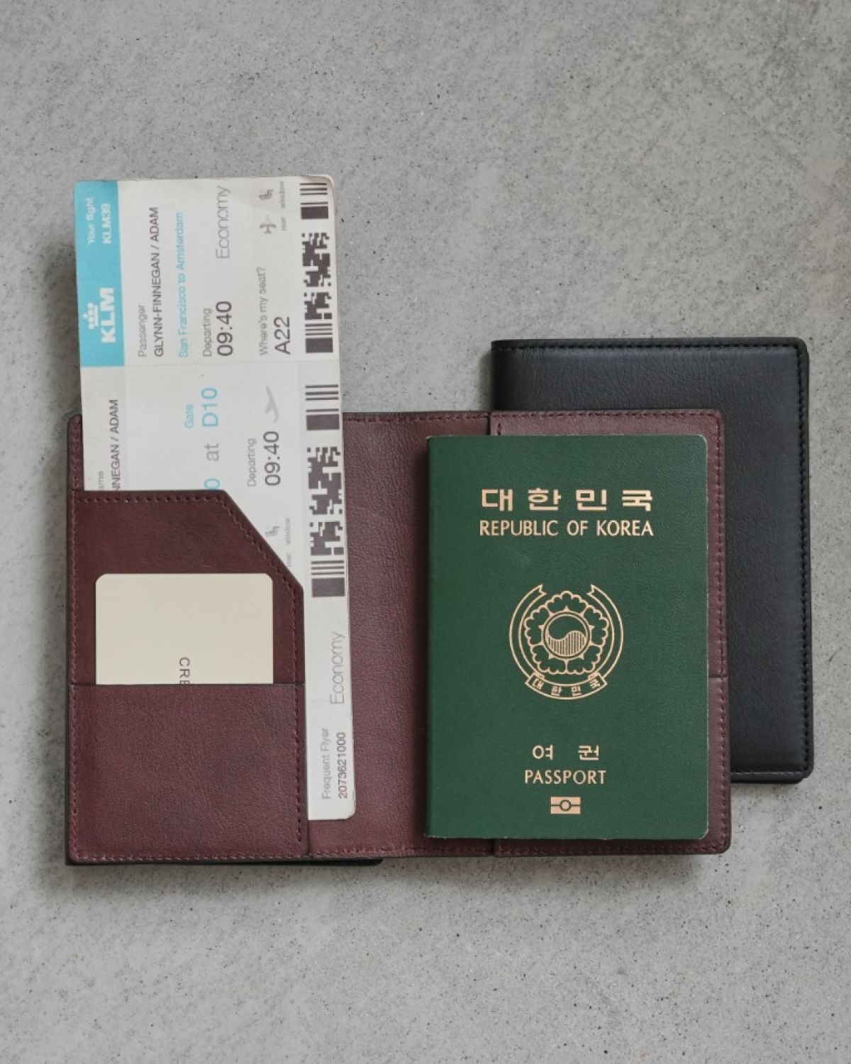 헤비츠(HEVITZ) 아트테누토 여권 지갑