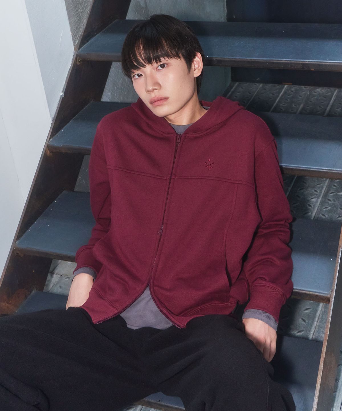 코드그라피(CGP) 심볼 포인트 후드 집업(with 롱슬리브)-버건디