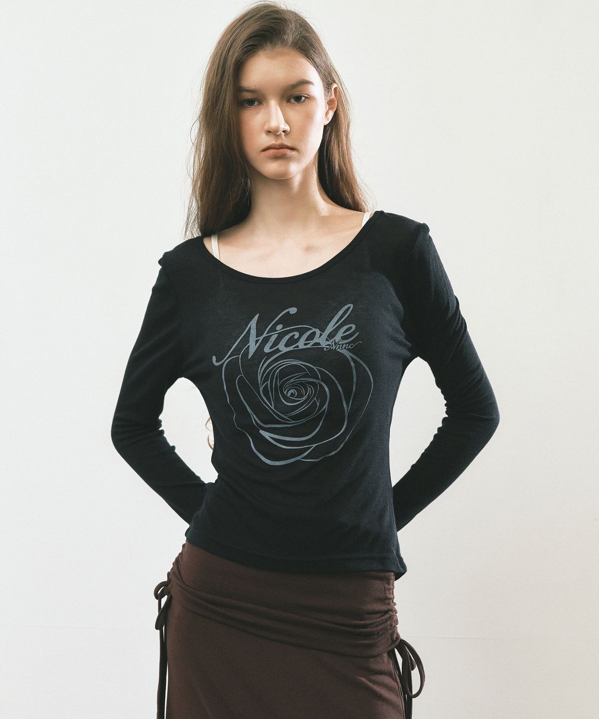 닉앤니콜(NICK&NICOLE) NICOLE ROSE LONG SLEEVE TOP_BLACK