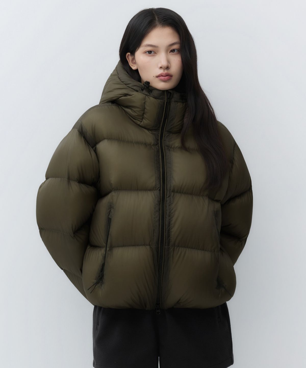 무신사 스탠다드 우먼(MUSINSA STANDARD WOMAN) 우먼즈 시어 후디드 다운 숏 패딩 재킷 [카키 브라운]
