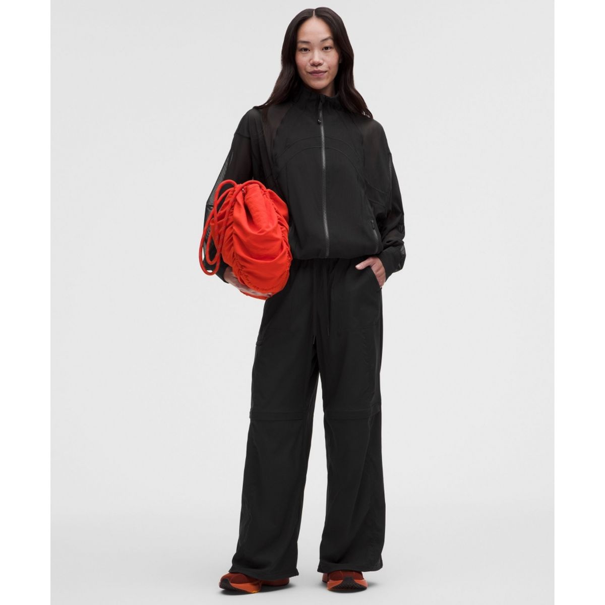 룰루레몬(LULULEMON) 댄스 스튜디오 하이라이즈 벤티드 와이드 레그 팬츠 *아시아 핏  BLK