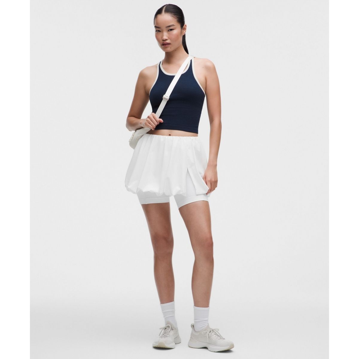 룰루레몬(LULULEMON) 버블 헴 하이라이즈 스코트  WHT
