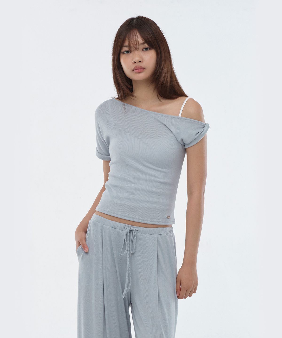 콘치웨어(CONCHWEAR) 플로우 언발 꼬임 티셔츠 (5colors)