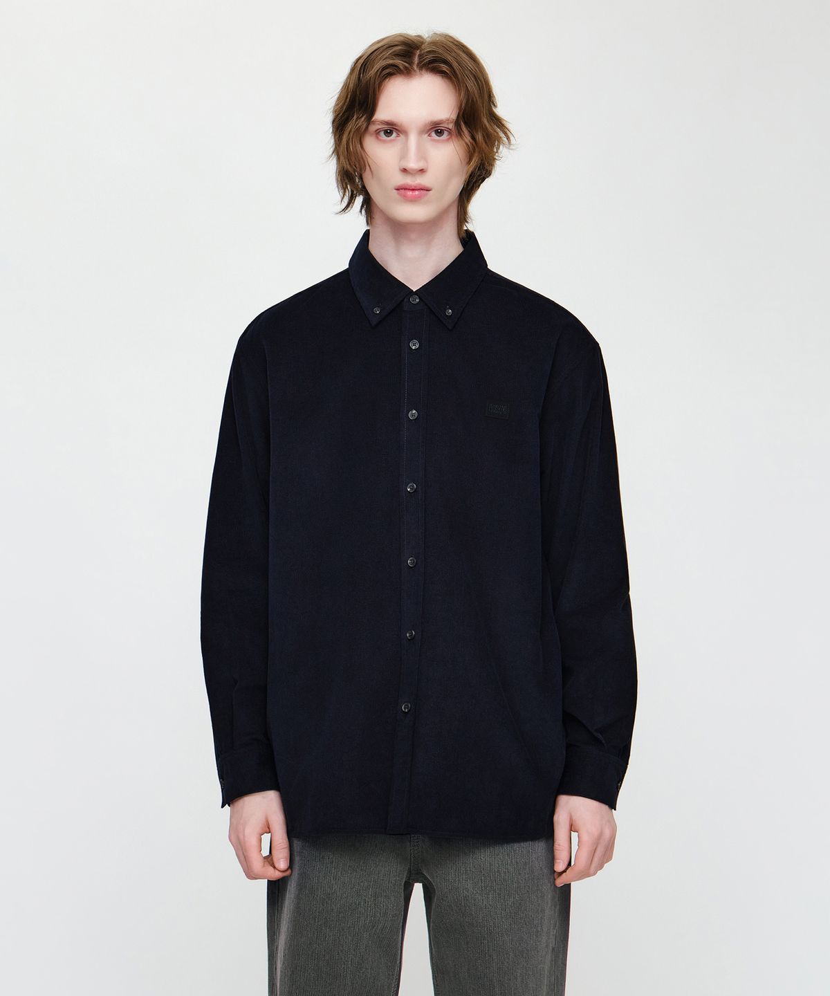 마리떼 프랑소와 저버(MARITHÉ + FRANҪOIS GIRBAUD) MICRO CLASSIC LOGO CORDUROY SHIRT navy