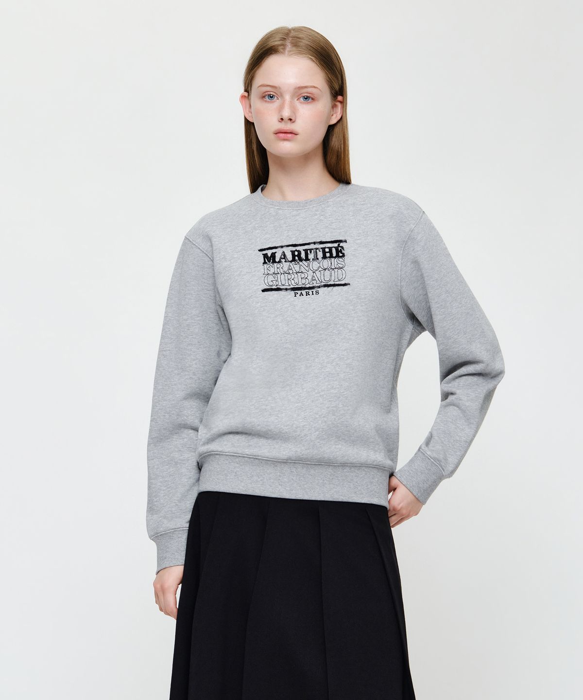 마리떼 프랑소와 저버(MARITHÉ + FRANҪOIS GIRBAUD) [REGEN] CLASSIC LOGO CHECK APPLIQUE SWEATSHIRT heather gray