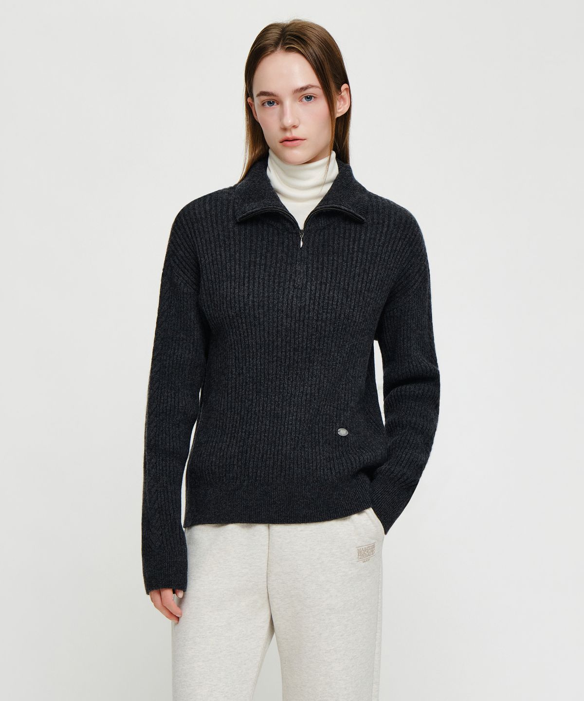 마리떼 프랑소와 저버(MARITHÉ + FRANҪOIS GIRBAUD) W CABLE POINT HALF ZIP-UP KNIT charcoal