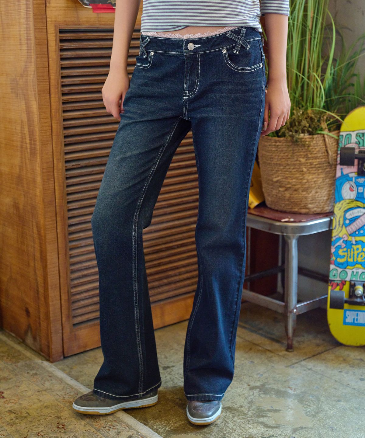 엔와이엑스엑스(NYXX) LACE BOOTCUT DENIM PANTS INDIGO
