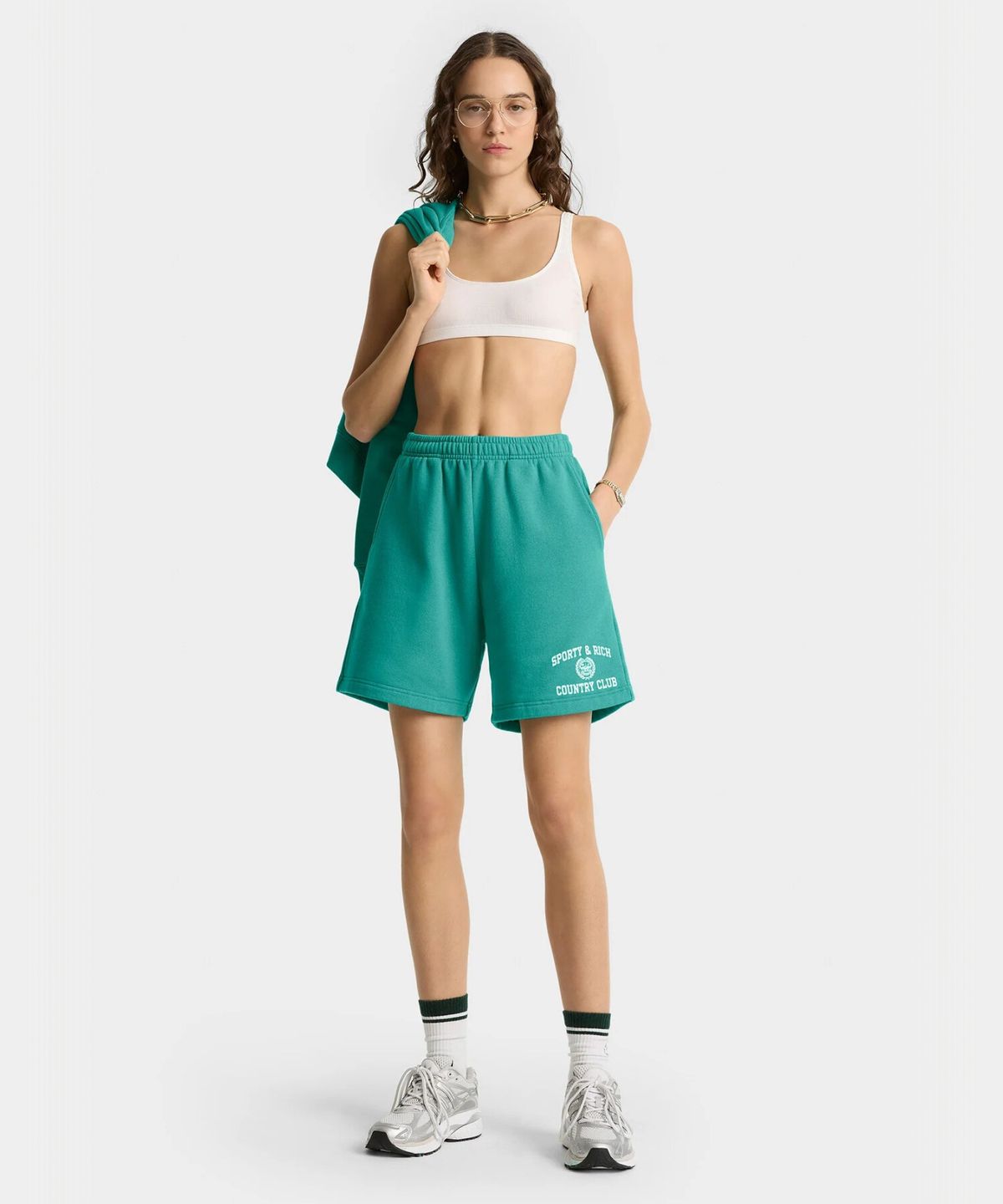 스포티앤리치(SPORTY&RICH) 바시티 크레스트 소프트 짐 쇼츠 남여공용 - 스프링 그린 R265AU7019