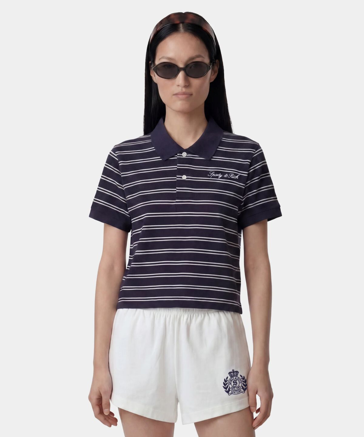 스포티앤리치(SPORTY&RICH) 시그니처 로고 폴로 - 네이비 R263AW2001
