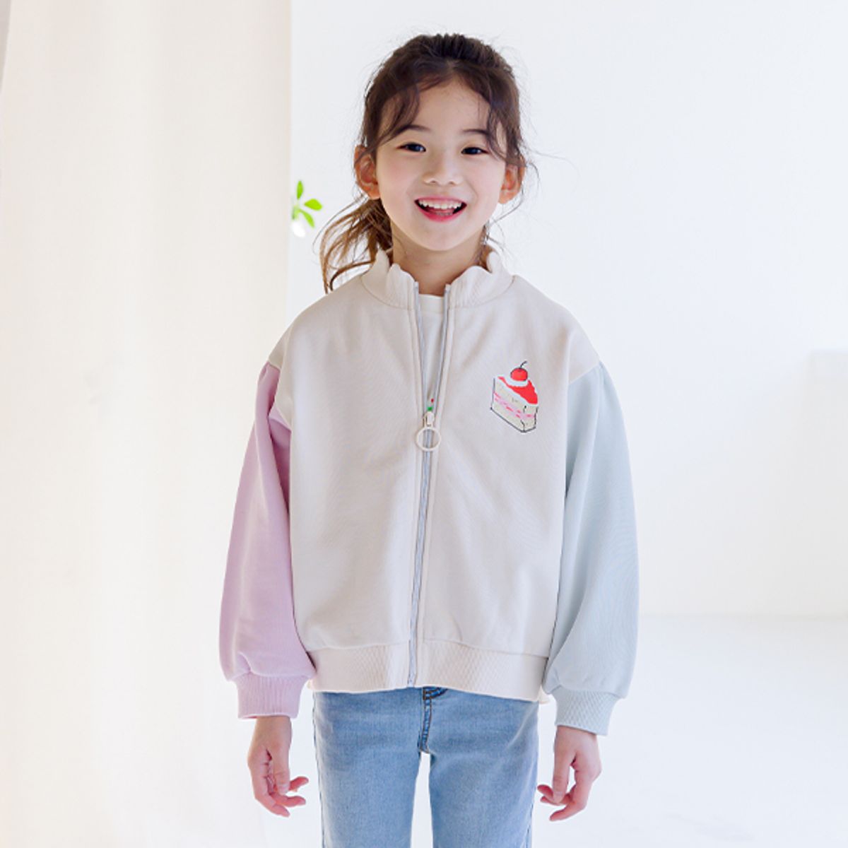 아이러브제이(I LOVE J) 기념일 집업 아우터 JUSOU09