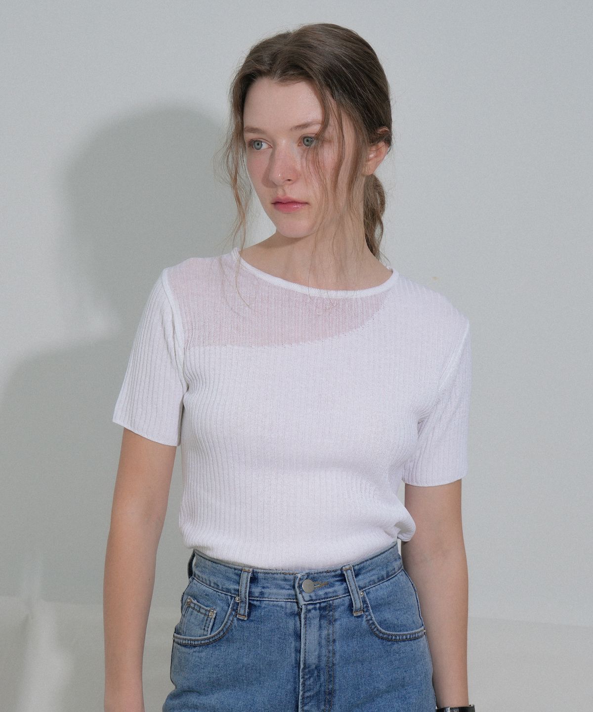 블레티(VLETI) See-Through Round Ribbed Half Knit (White)