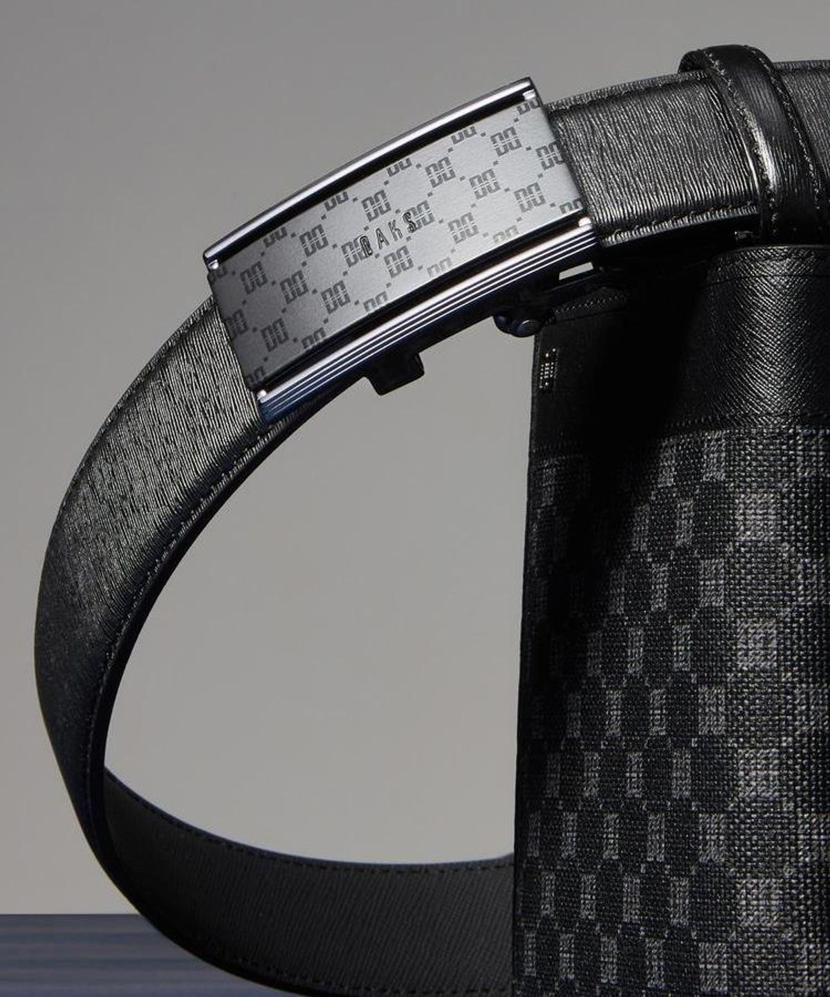닥스 남성 액세서리(DAKS MEN'S ACCESSORIES) 블랙 루이스 DD패턴 무광버클 소가죽 자동벨트 DBBE6F711BK