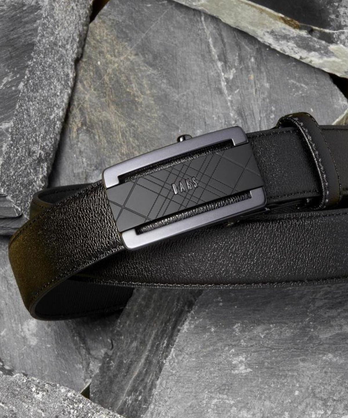 닥스 남성 액세서리(DAKS MEN'S ACCESSORIES) 블랙 체크패턴 음각 무광버클 소가죽 자동벨트 DBBE6F089BK