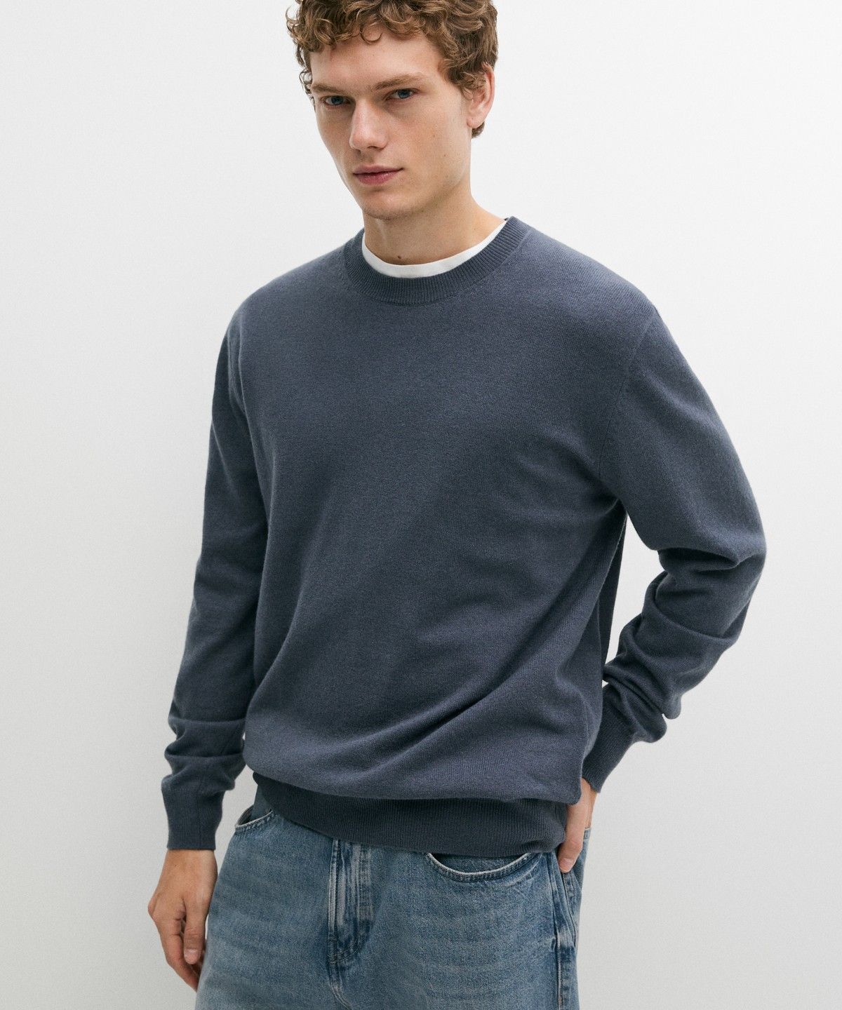 마시모두띠(MASSIMO DUTTI) 울 혼방 라운드넥 니트 스웨터