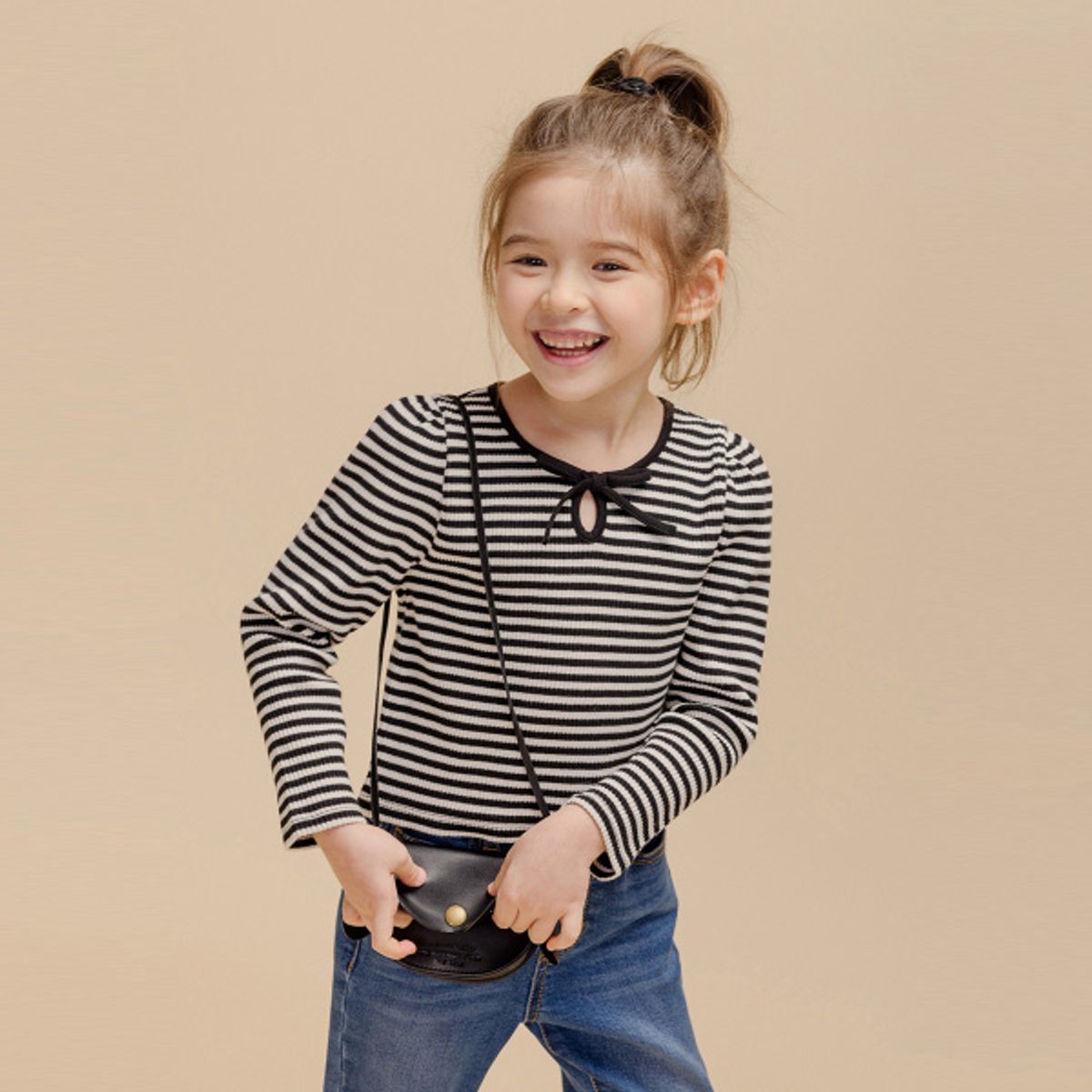 아이러브제이(I LOVE J) A.로어블 스트라이프 리본 티 JWSTO85