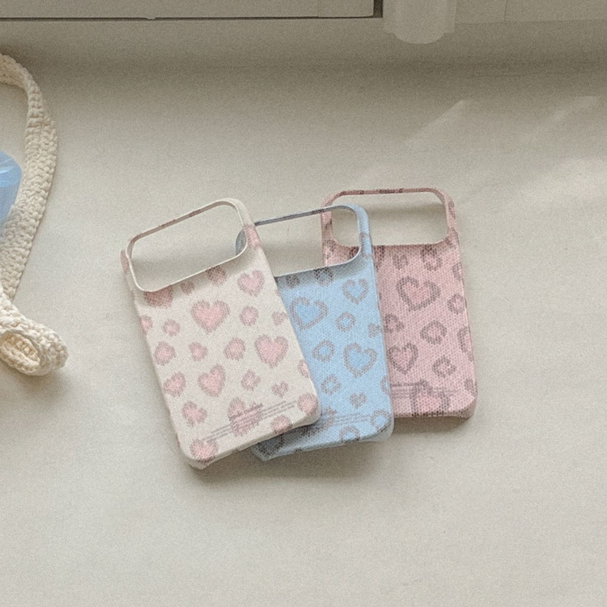 메이드모먼(MADEMOMENT) lovely leopard fabric 디자인 [하드 폰케이스]
