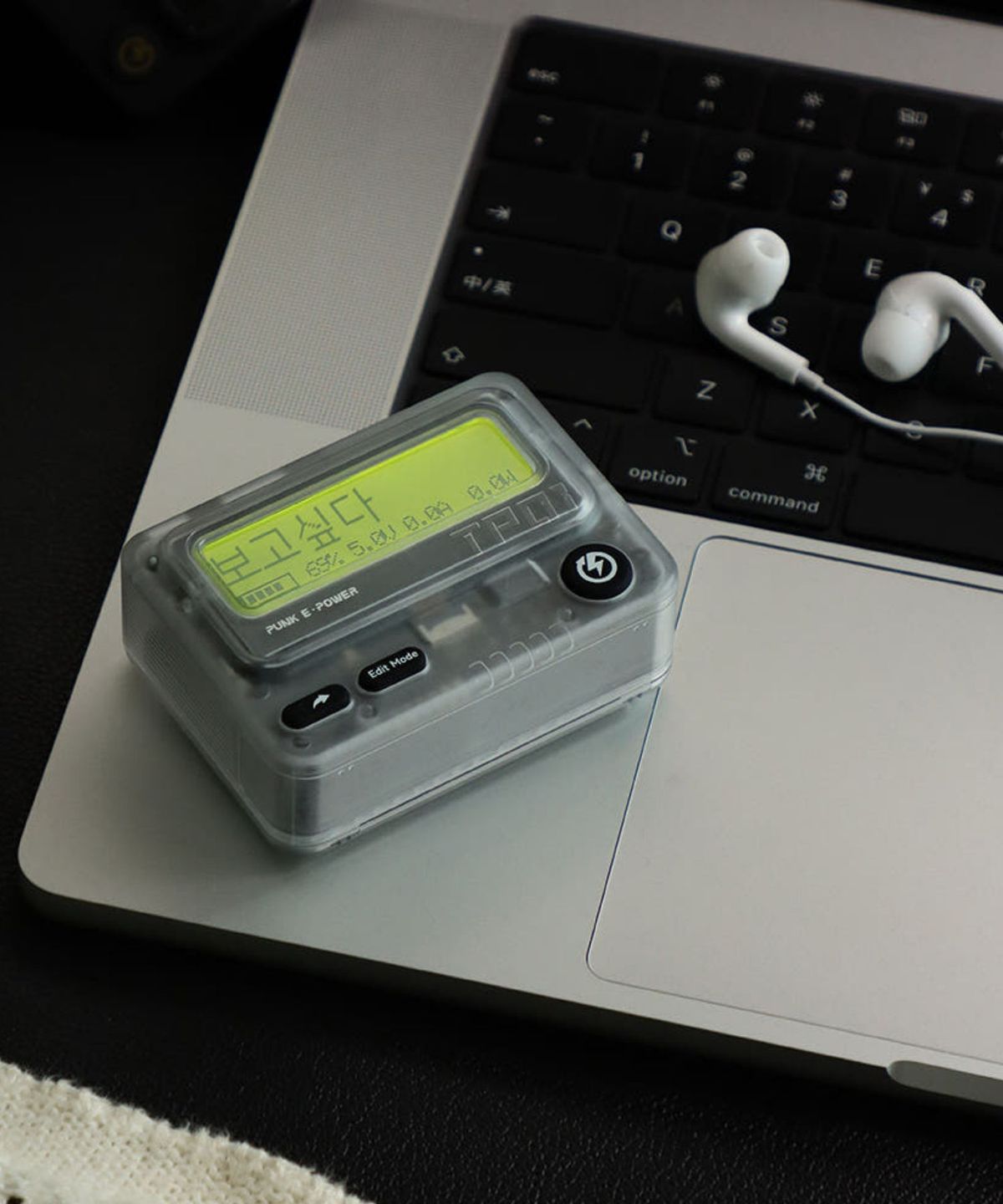 트로즈크(TROZK) 레트로 삐삐 보조배터리 10000MAH 단품 (클리어/블랙)