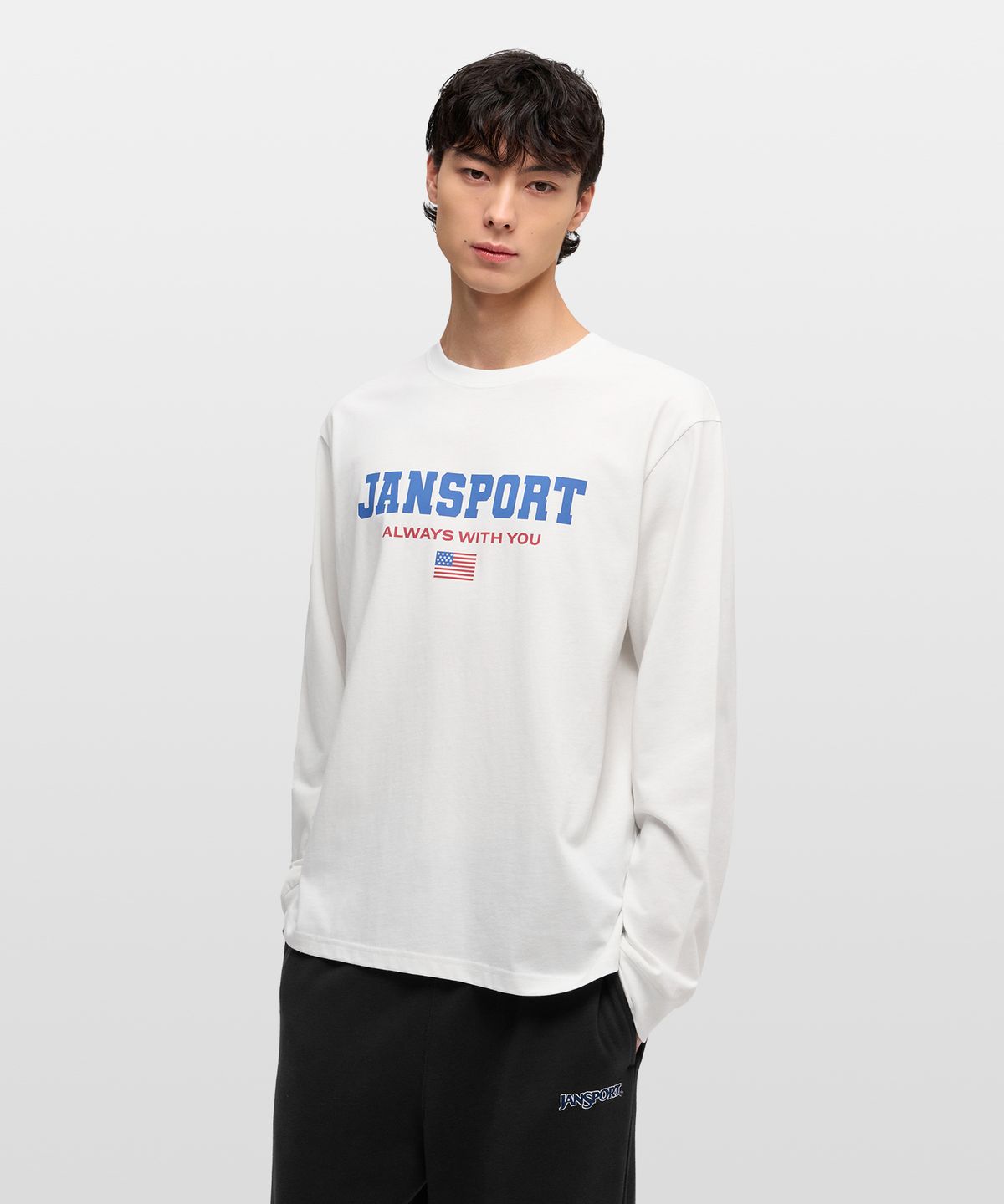 잔스포츠(JANSPORT) 그래픽 로고 롱슬리브 WHITE