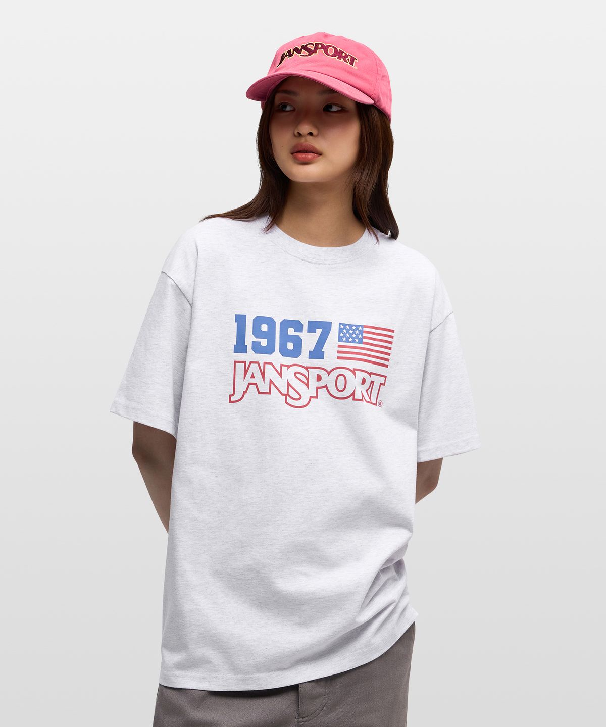 잔스포츠(JANSPORT) 그래픽 로고 티셔츠 MELANGE