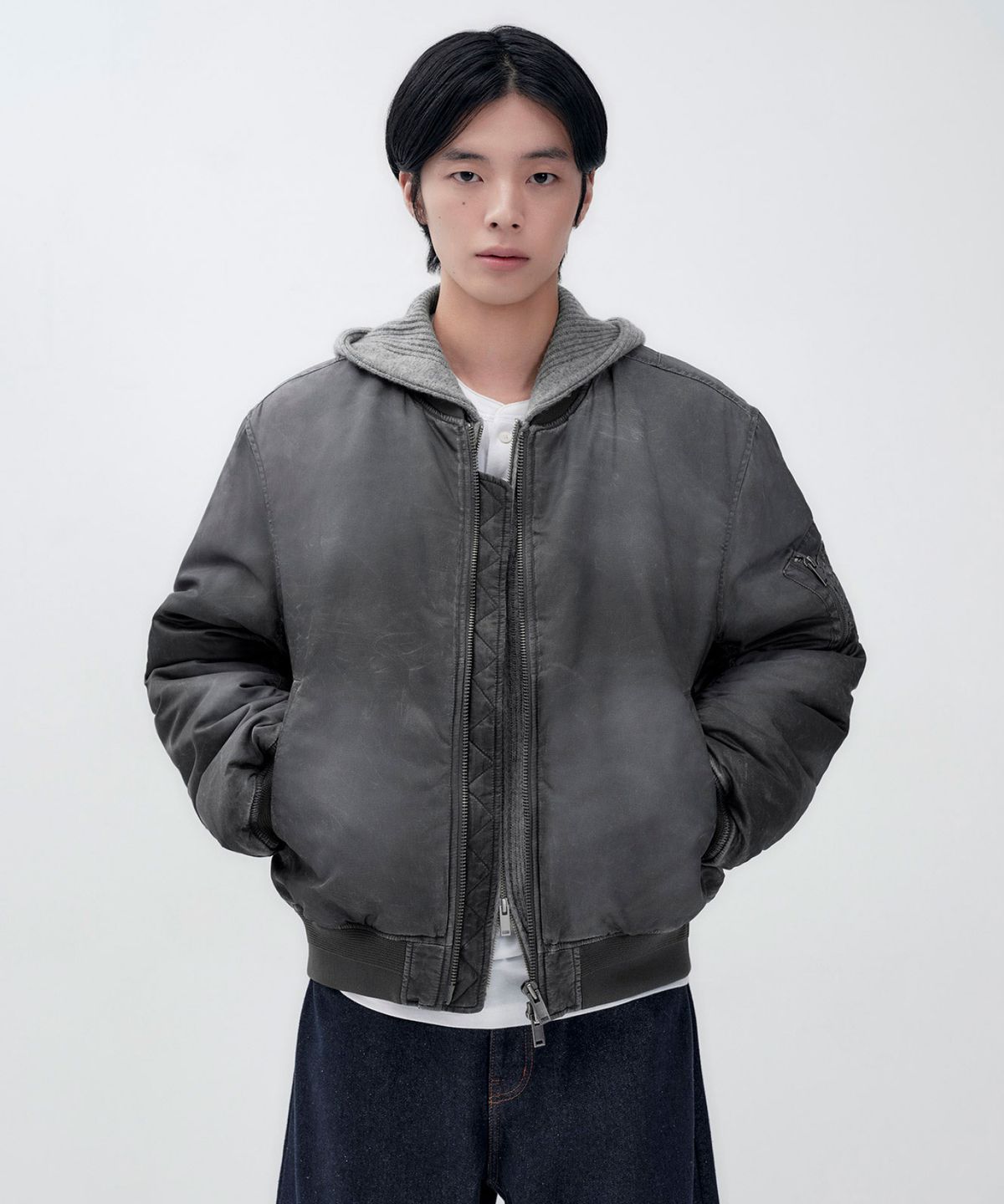 무신사 스탠다드(MUSINSA STANDARD) 피그먼트 MA-1 보머 재킷 [차콜 그레이]