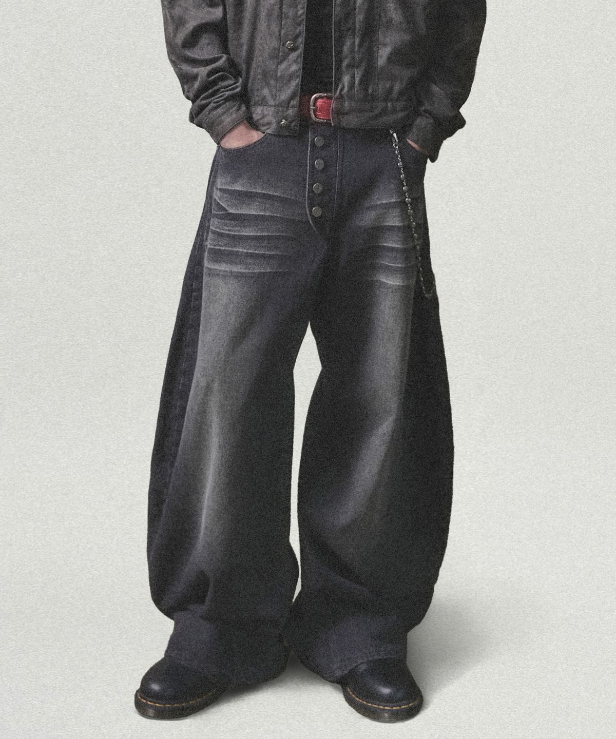 낫포너드(NOT4NERD) Button Fly Darted Denim Pants - Black