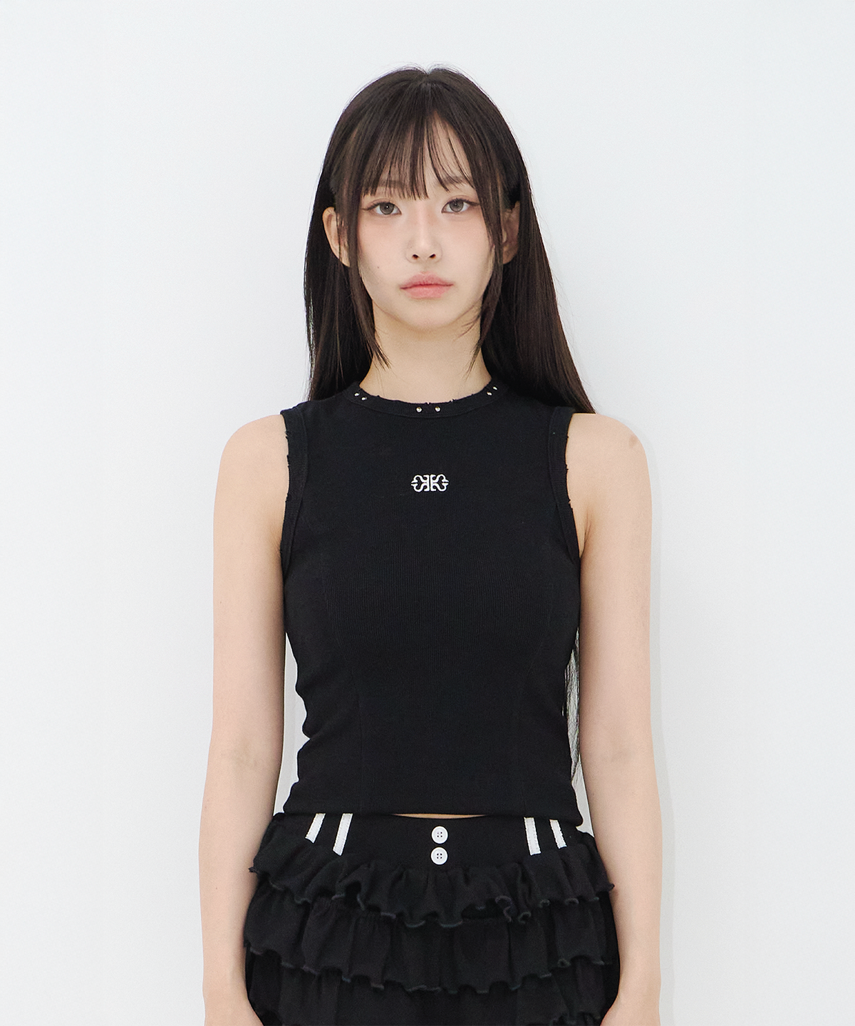 카인드싸이퍼(KIND CIPHER) 데미지 로고 나시 블랙