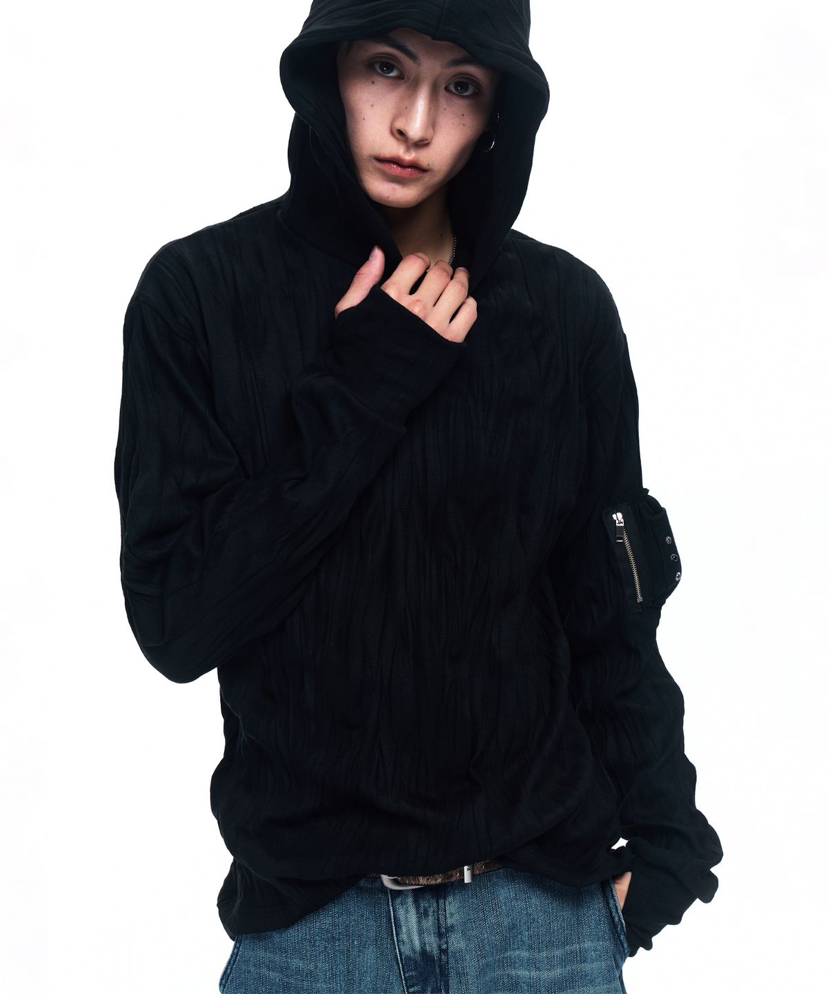 알에스에스씨(RSSC) CRINKLE HOODIE LONG SLEEVE - BLACK