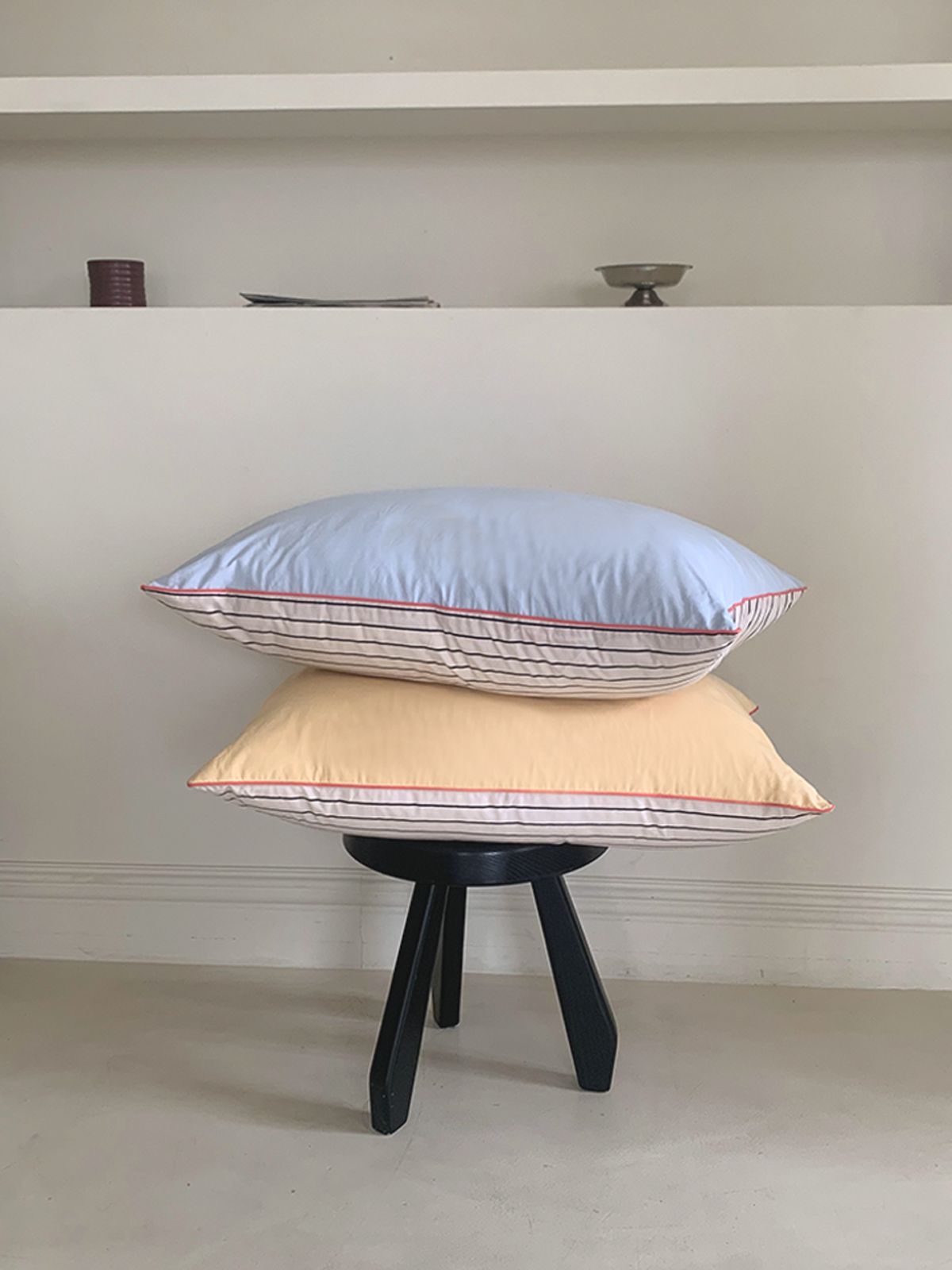 비비홈(VIVIHOME) 코코 스트라이프 베개 커버(2colors)