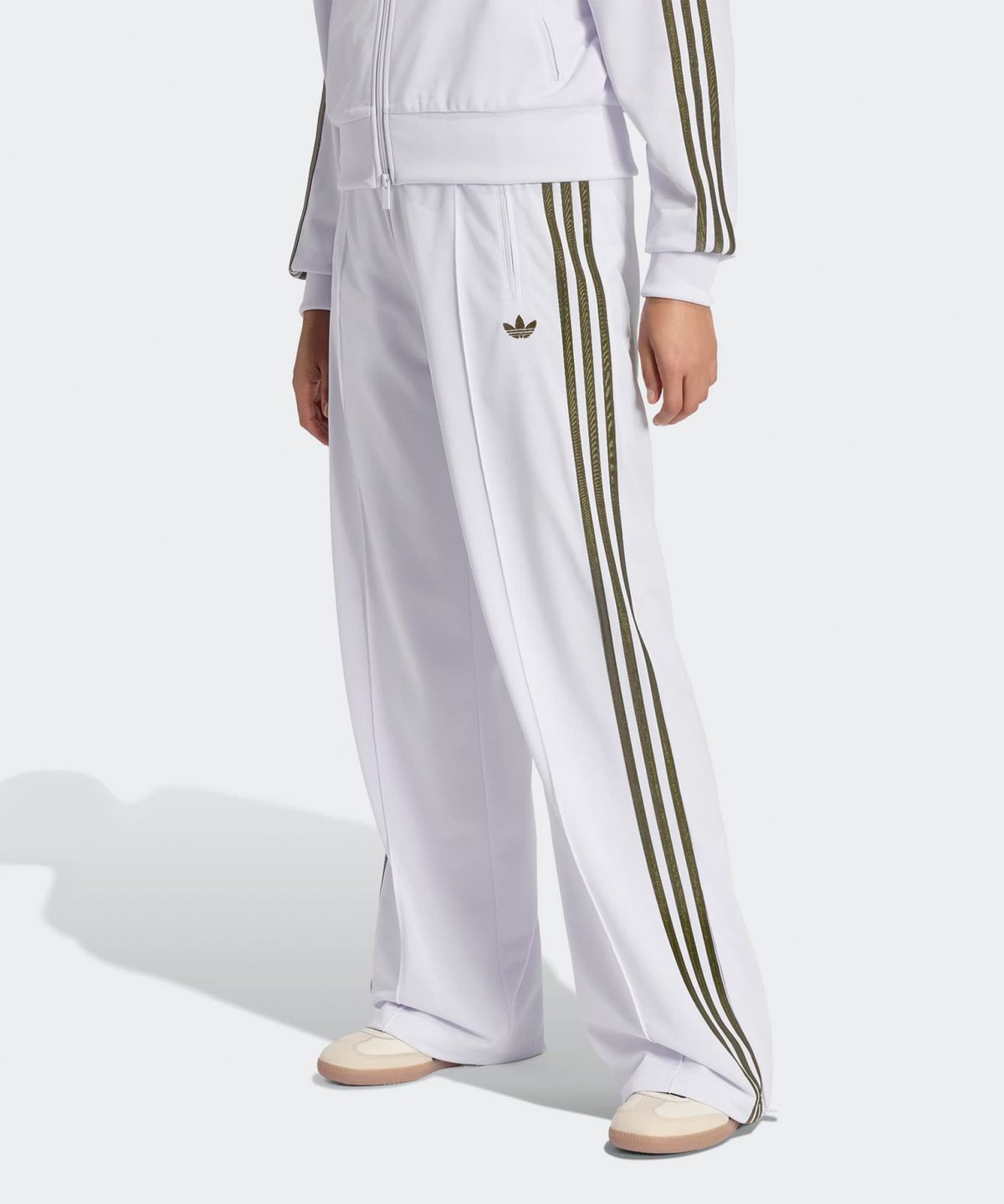 아디다스(ADIDAS) 파이어버드 루즈 트랙 팬츠 - 프로즌퍼플:올리브스트라타 / KV2232