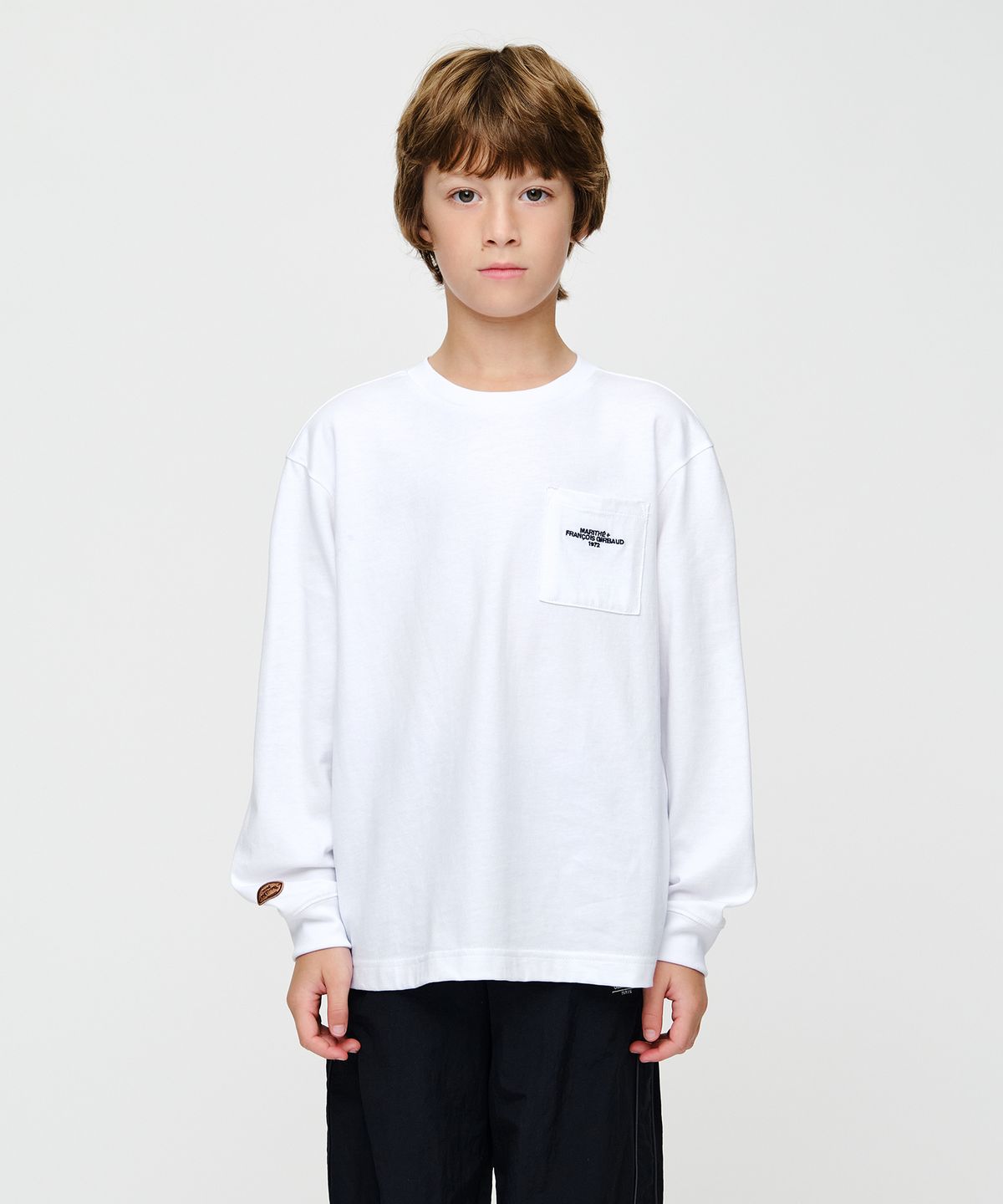 마리떼 키즈(MARITHÉ KIDS) KIDS POCKET LONG SLEEVE TEE white