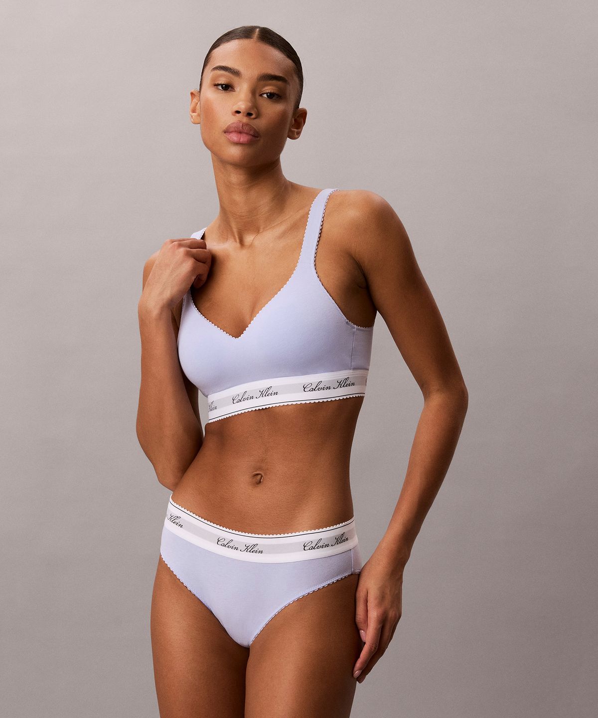 캘빈클라인 언더웨어(CALVIN KLEIN UNDERWEAR) 여성 뉴 시그니처 로고 AF 비키니_QF9073ADV9Z