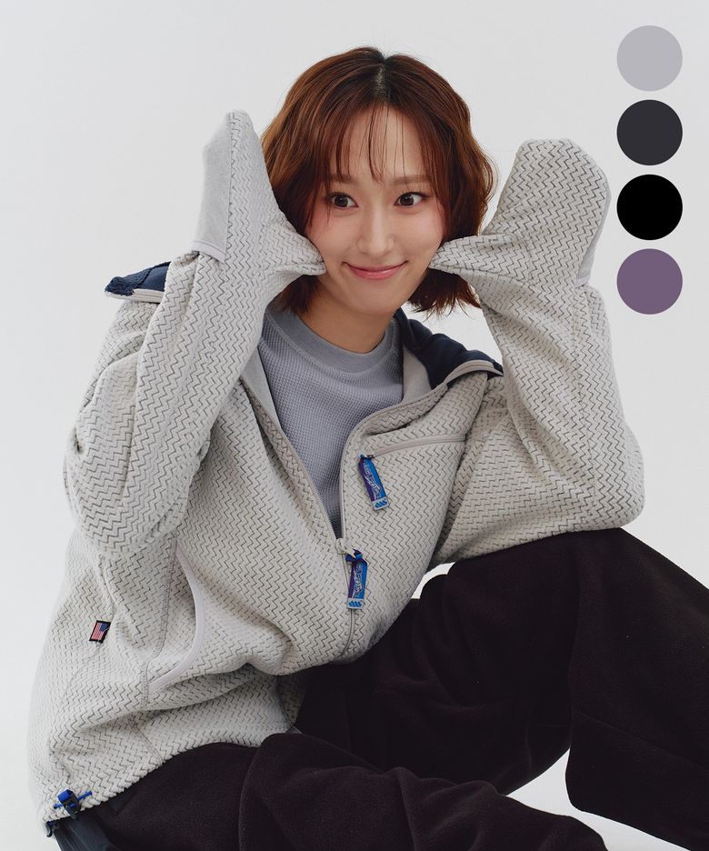 [류혜영 PICK] 퍼니 지그재그 글러브 집업 후디