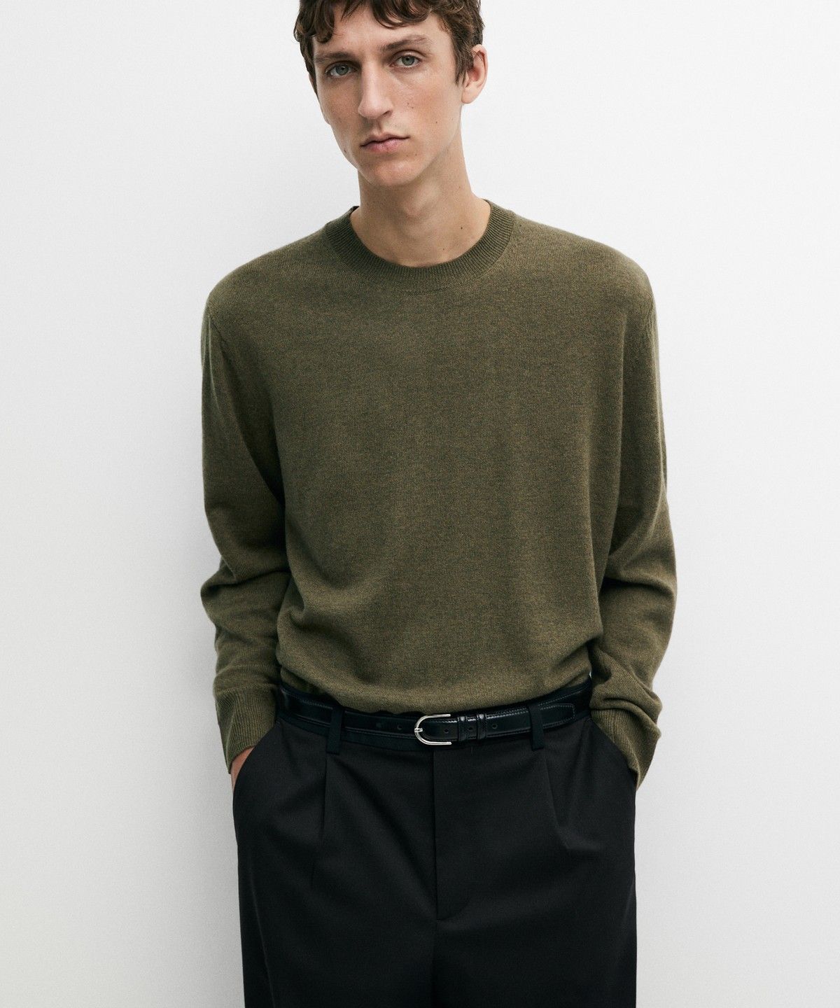 마시모두띠(MASSIMO DUTTI) 울 혼방 라운드넥 니트 스웨터