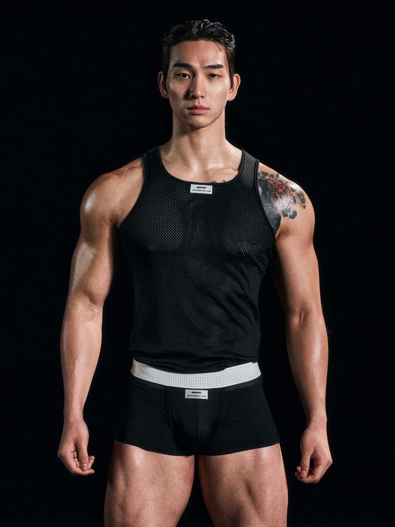 White Band Mesh Trunk